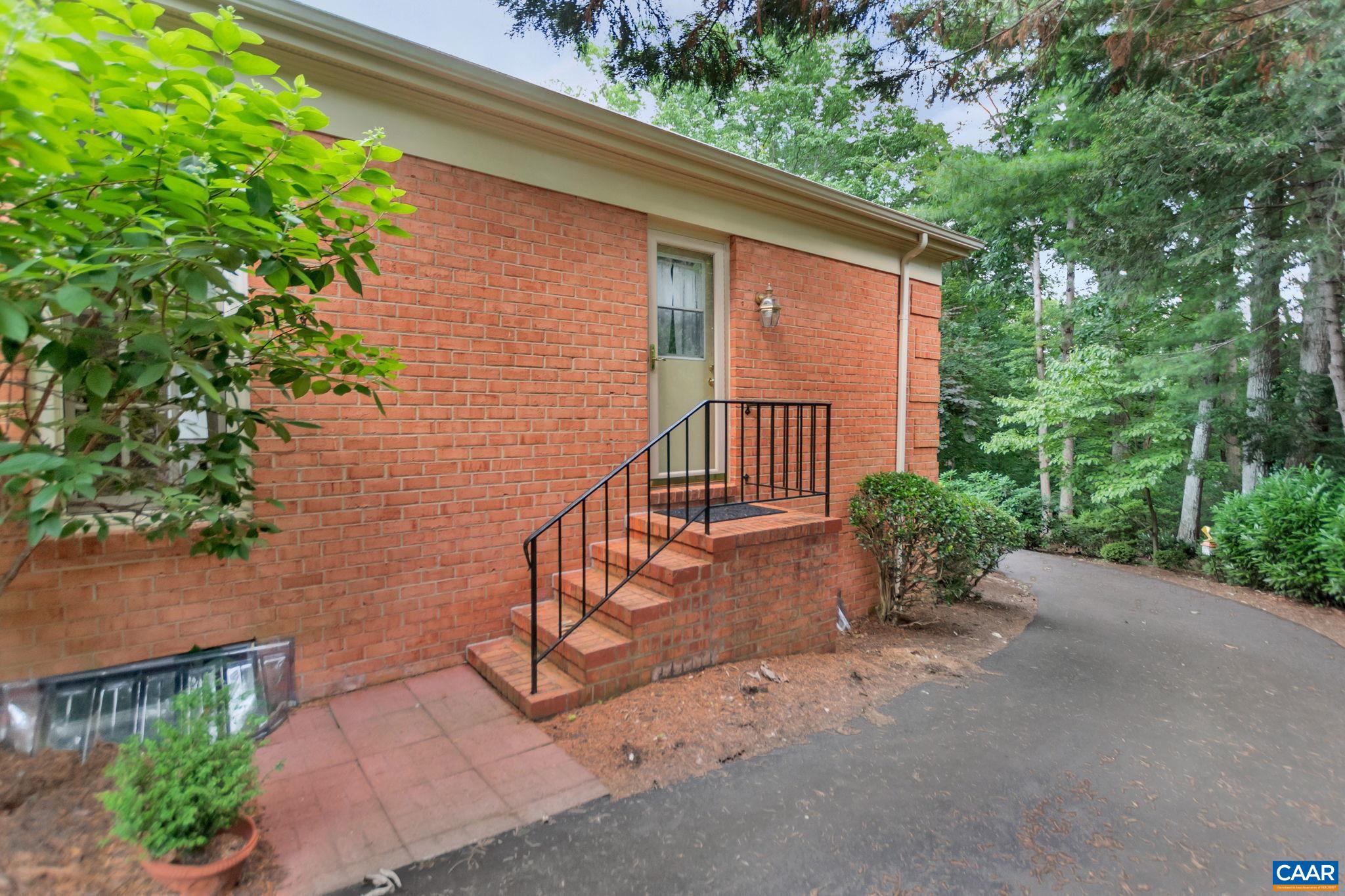 314 WESTMINSTER RD