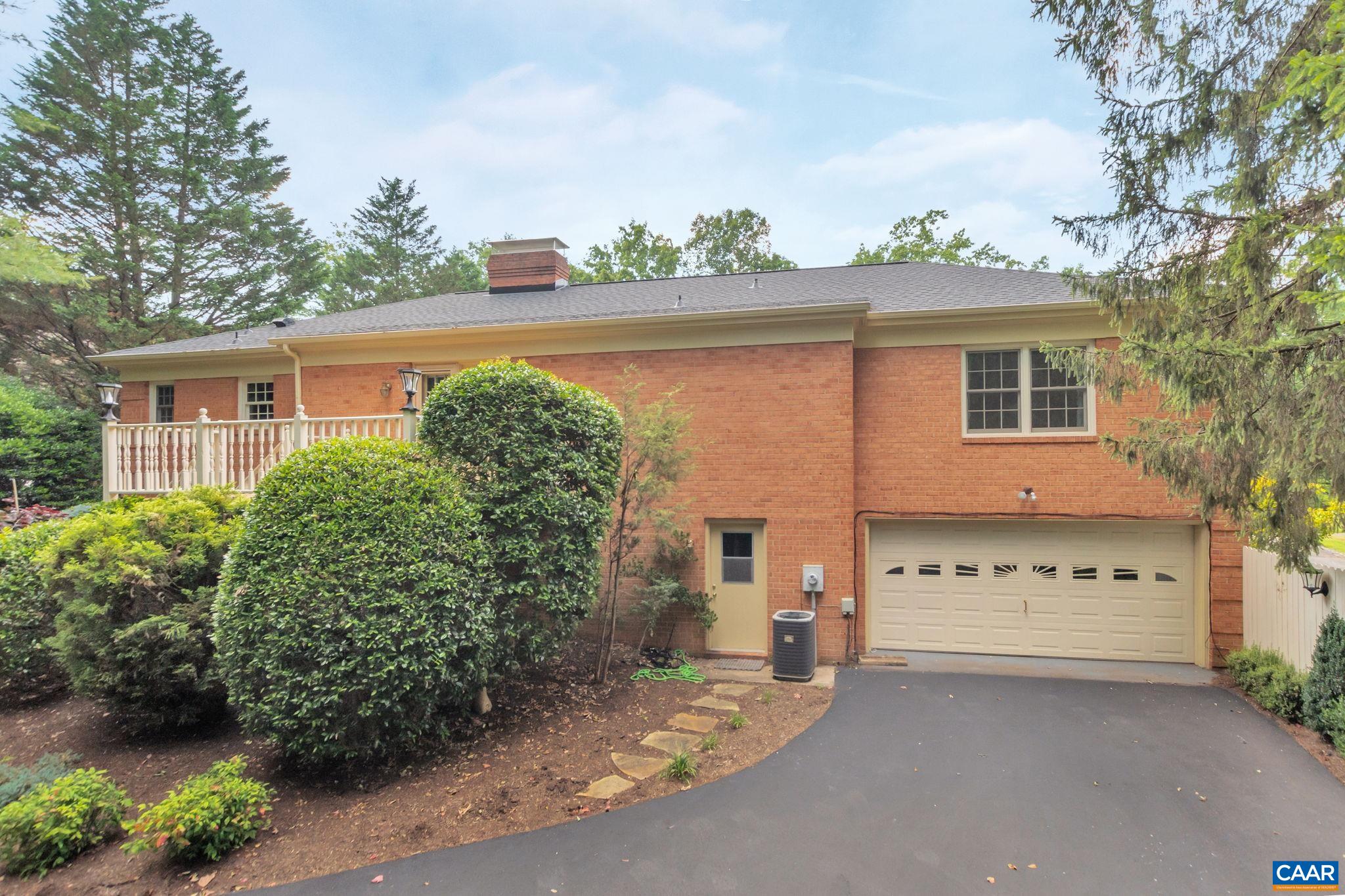 314 WESTMINSTER RD