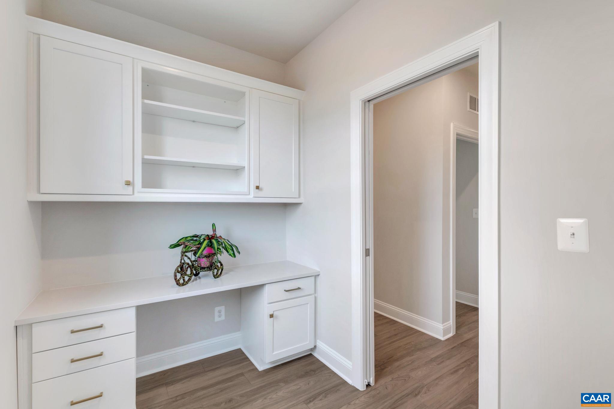 3033 MIRANDA CROSSING