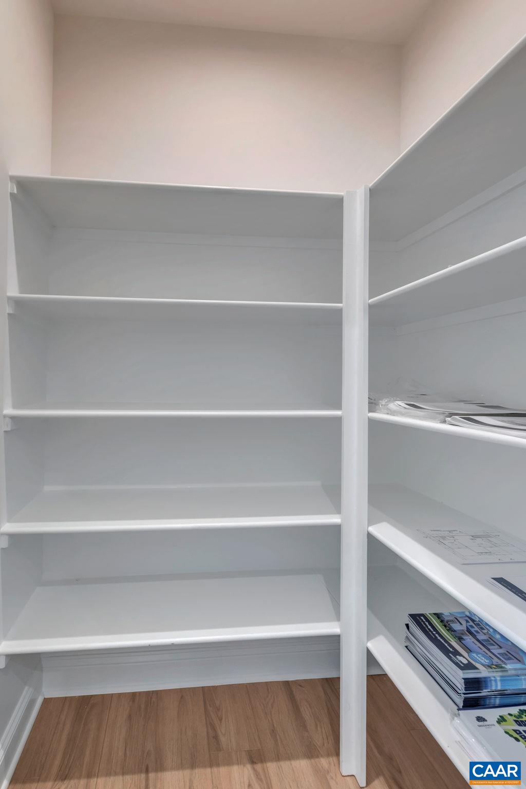 3033 MIRANDA CROSSING