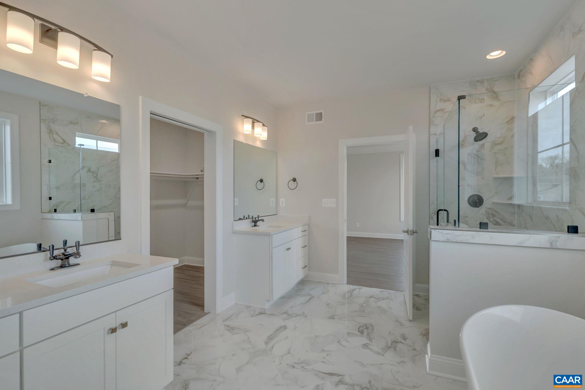 3033 MIRANDA CROSSING