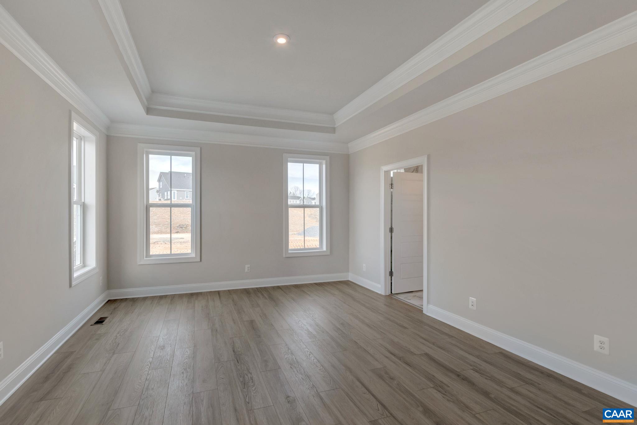 3033 MIRANDA CROSSING