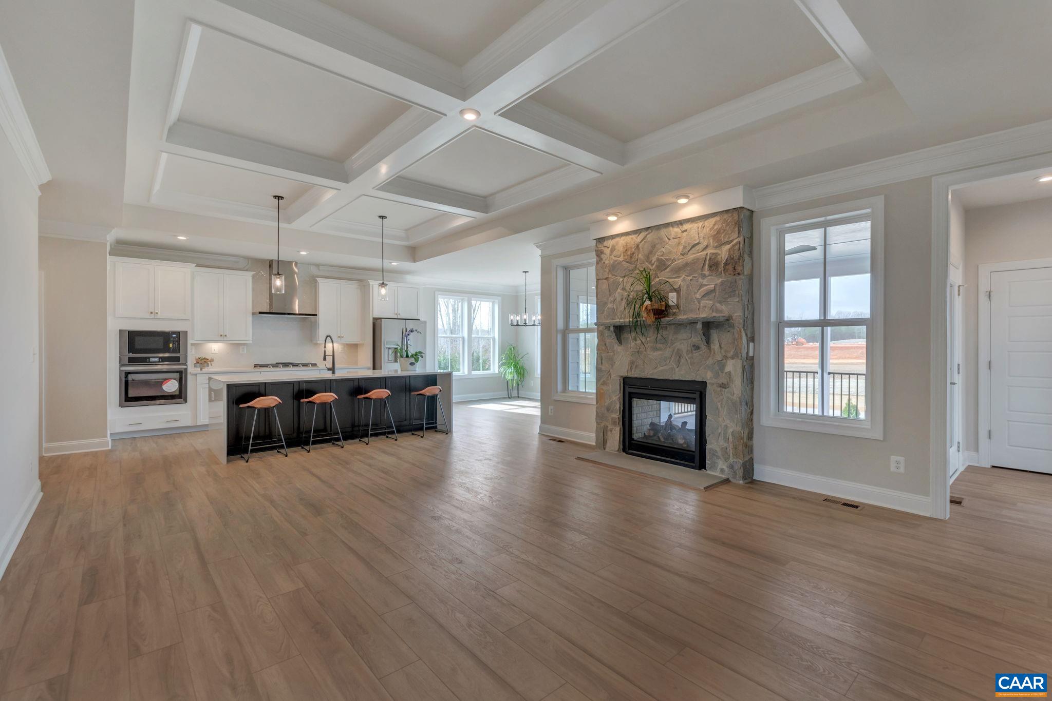 3033 MIRANDA CROSSING