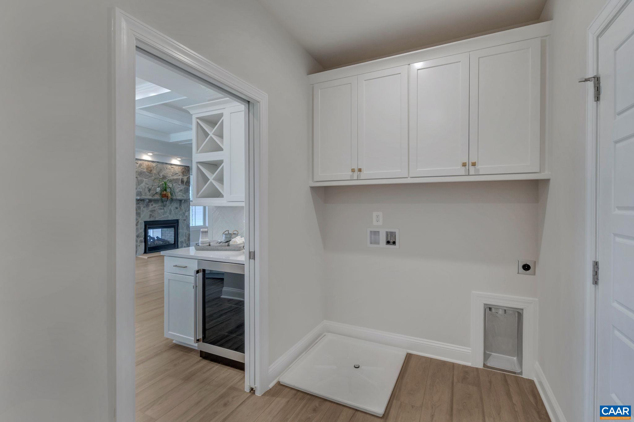 3033 MIRANDA CROSSING