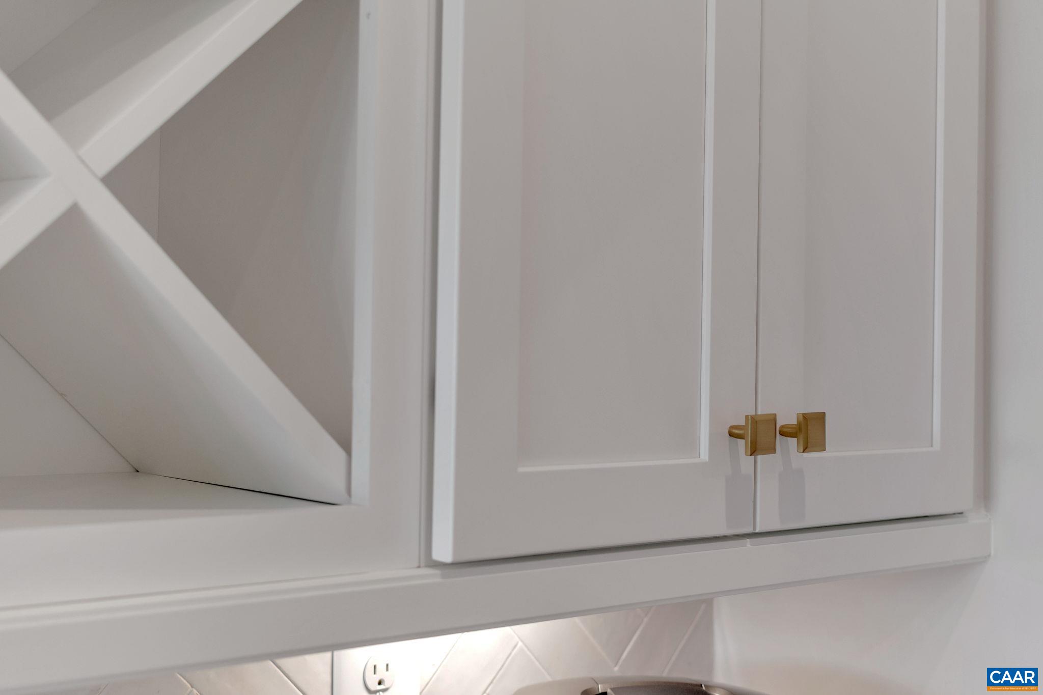 3033 MIRANDA CROSSING