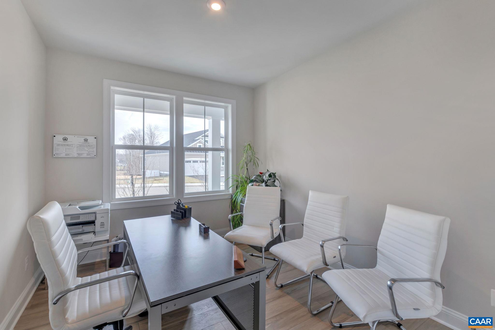 3033 MIRANDA CROSSING