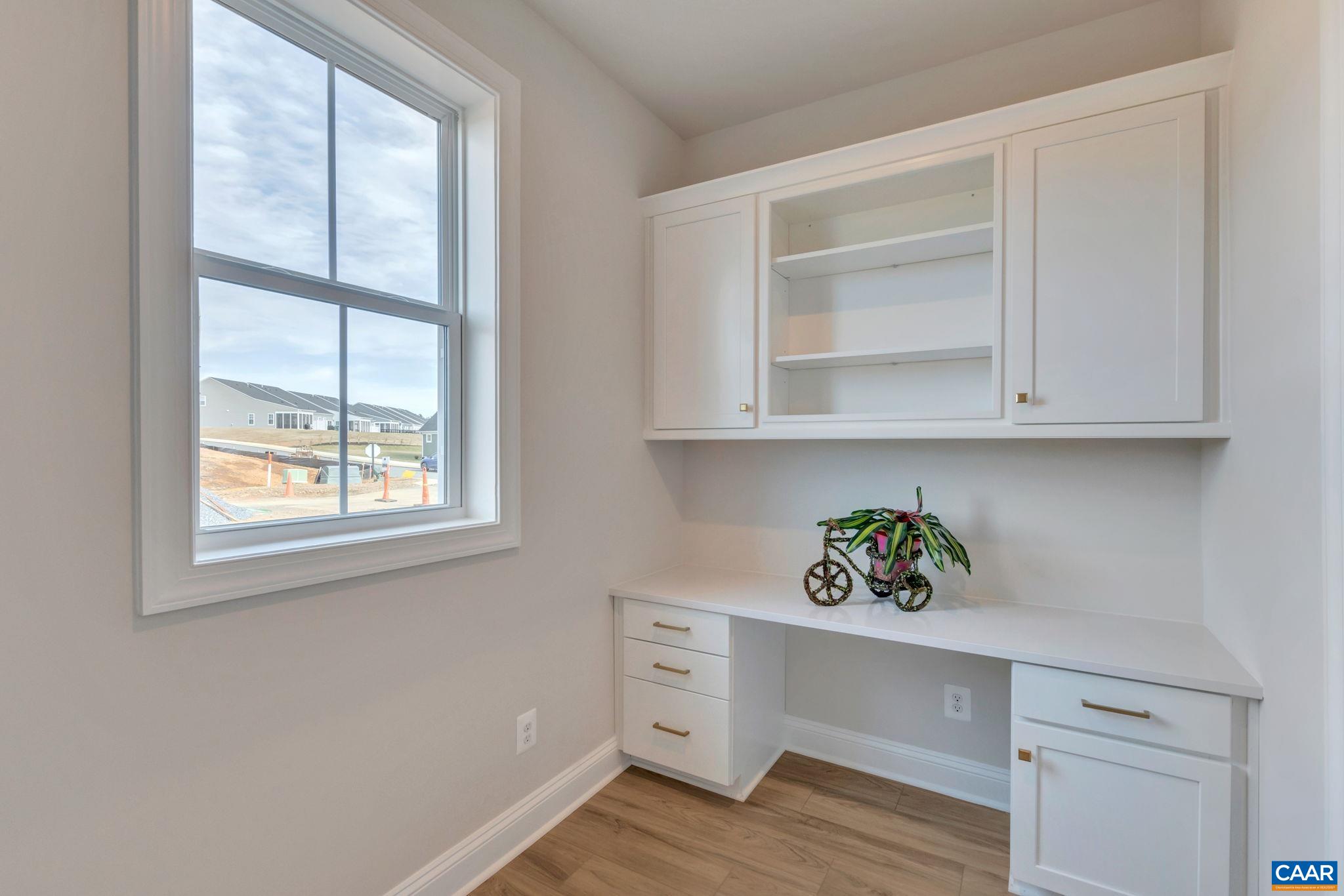 3033 MIRANDA CROSSING