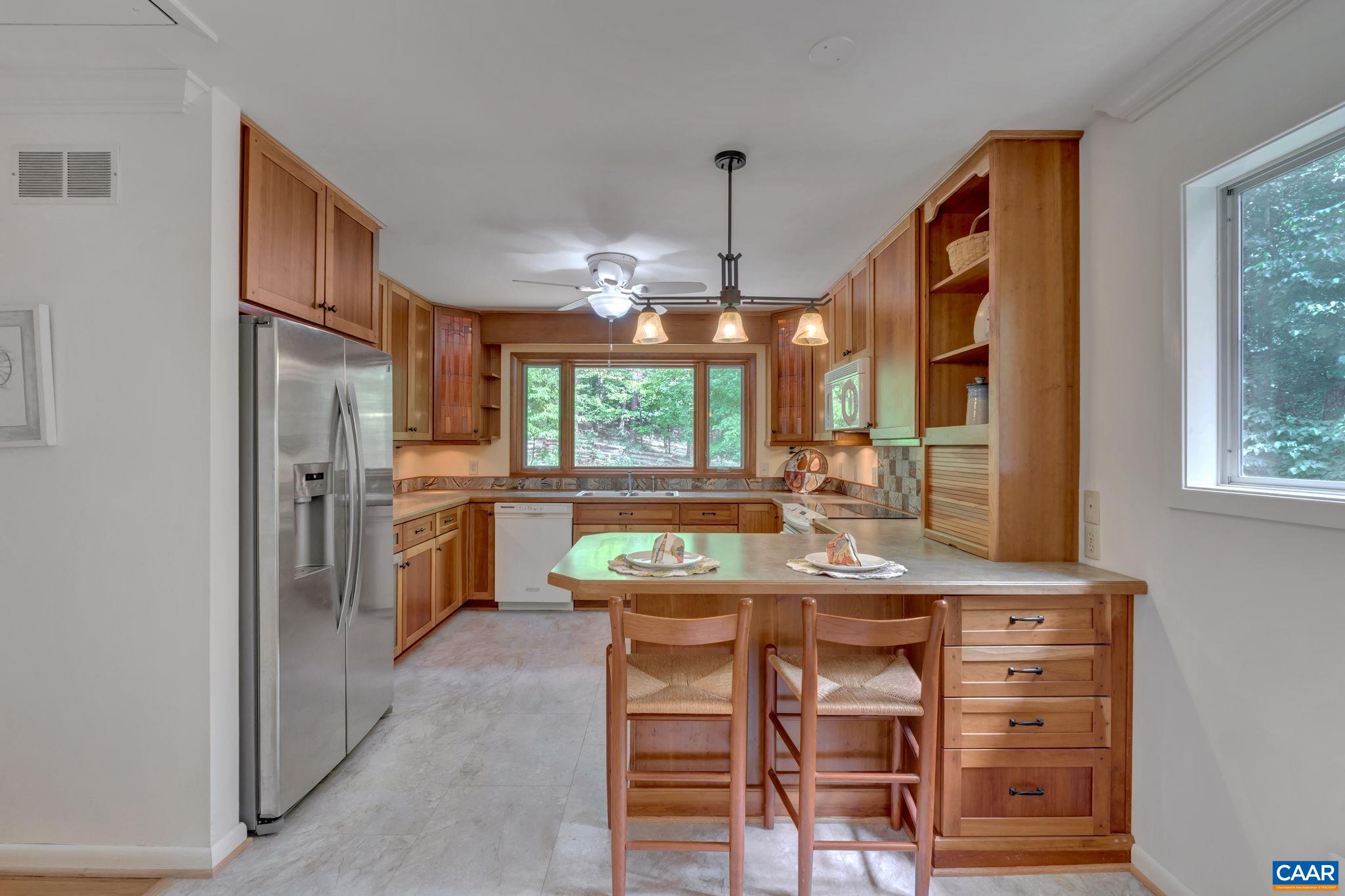 210 TURKS MOUNTAIN TRL