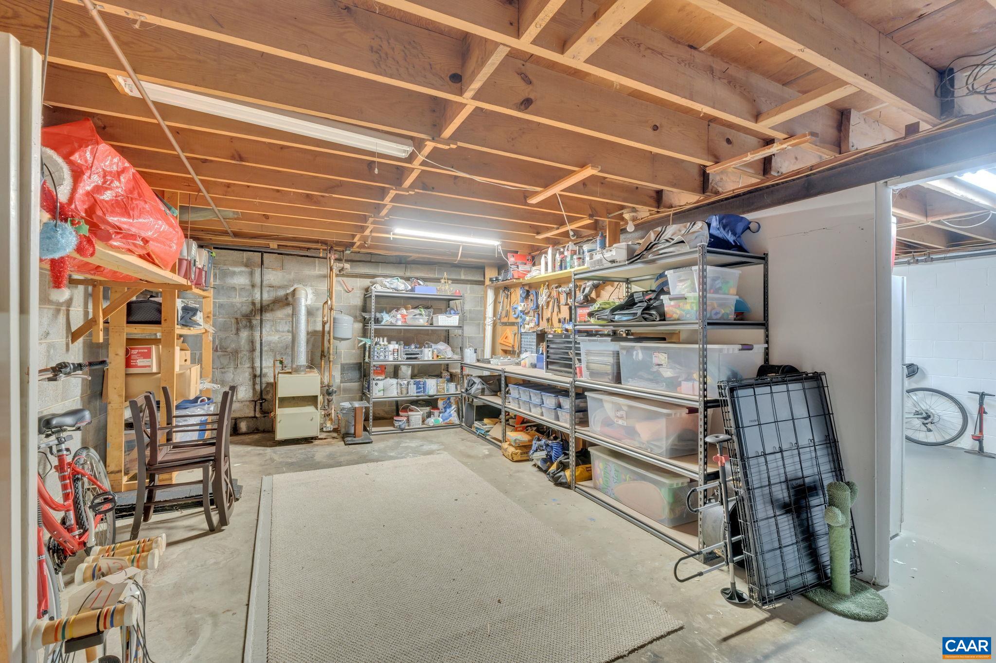 1717 SOLOMON RD