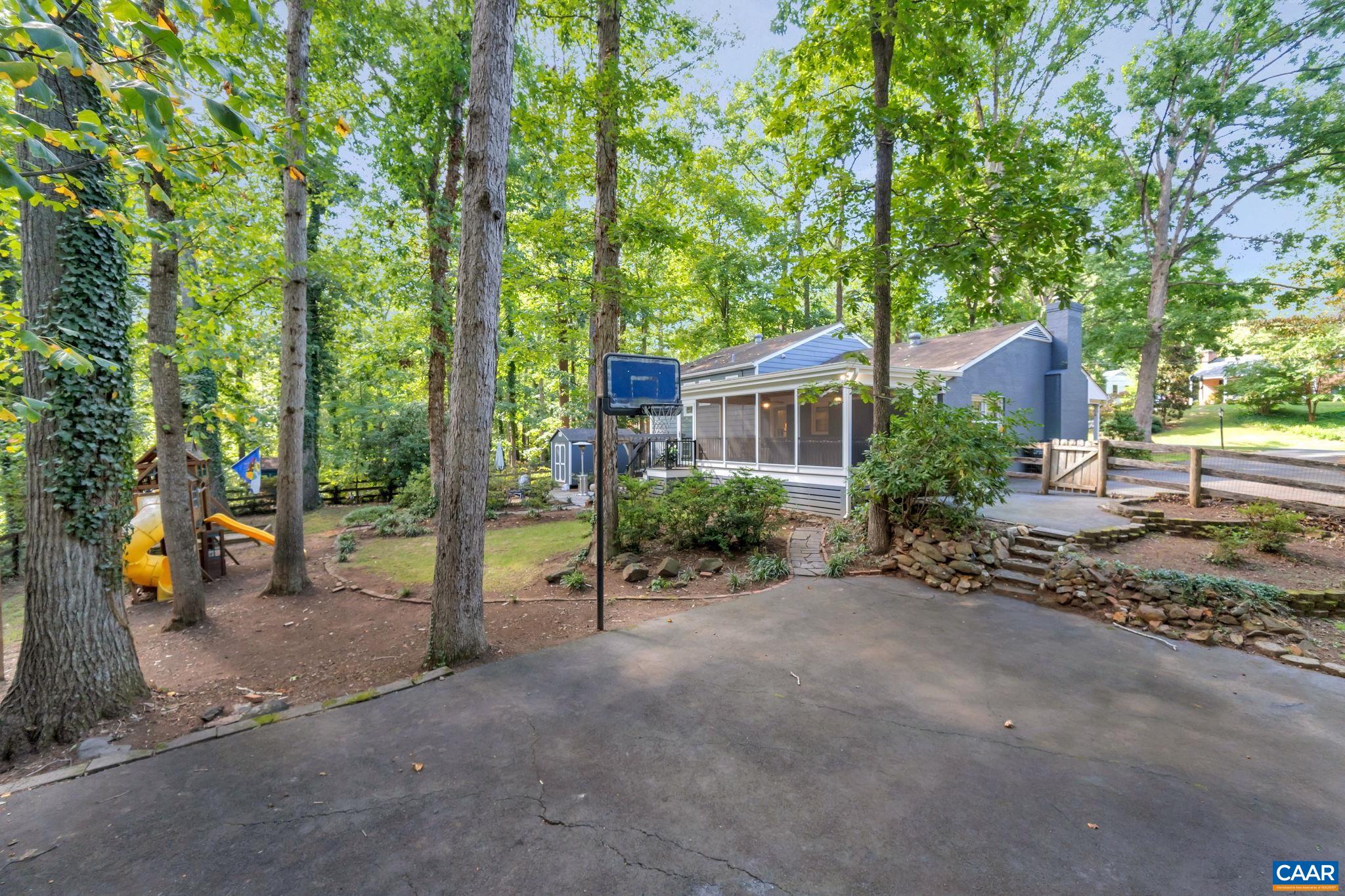 1717 SOLOMON RD