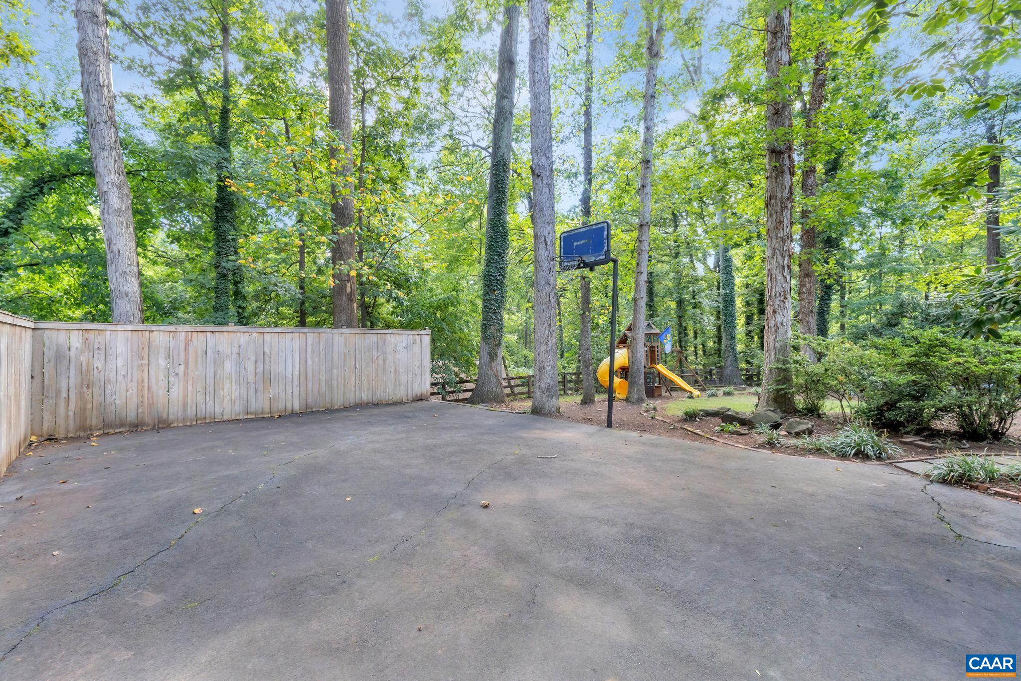 1717 SOLOMON RD