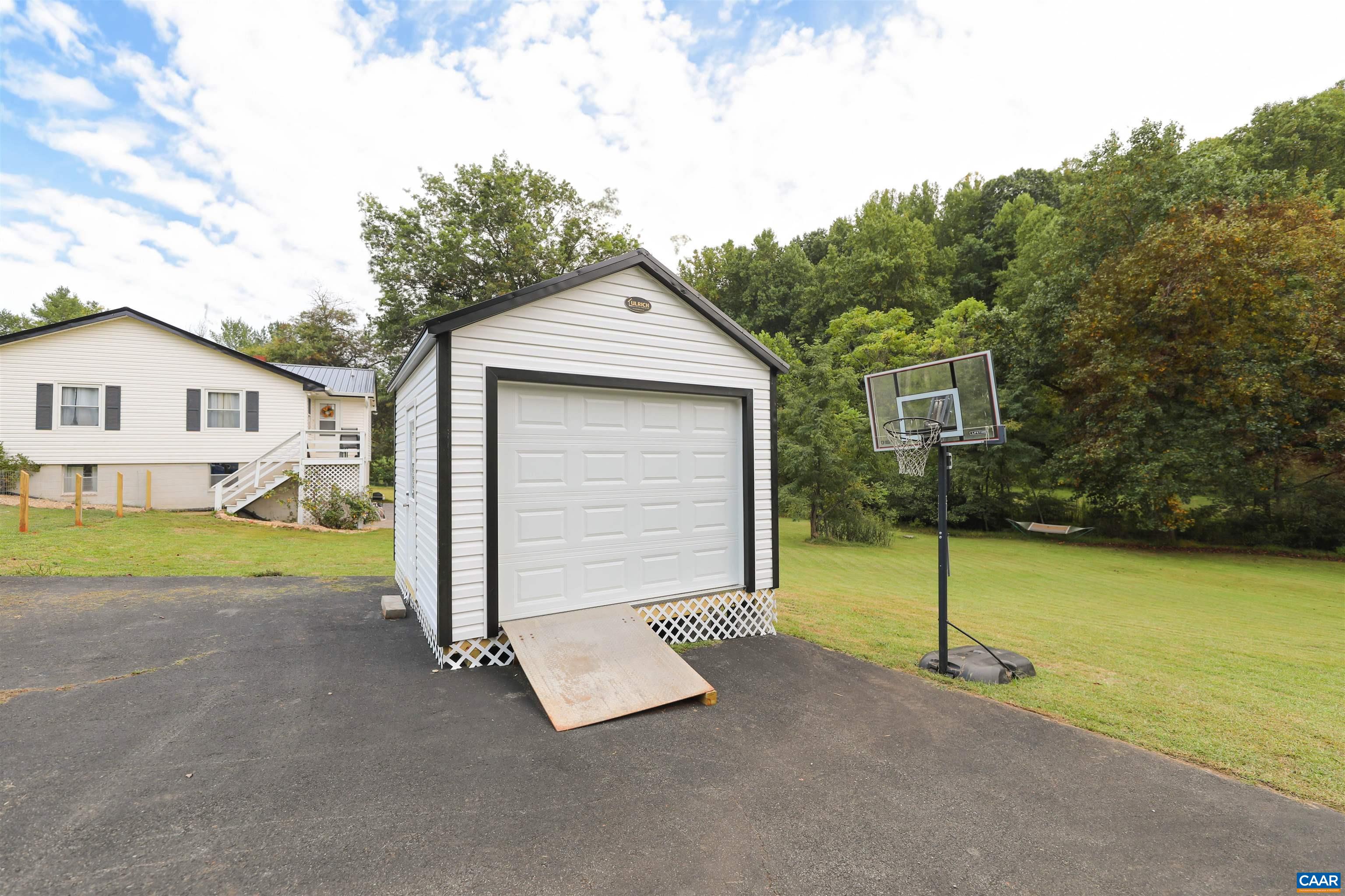 2437 CRAIGS STORE RD