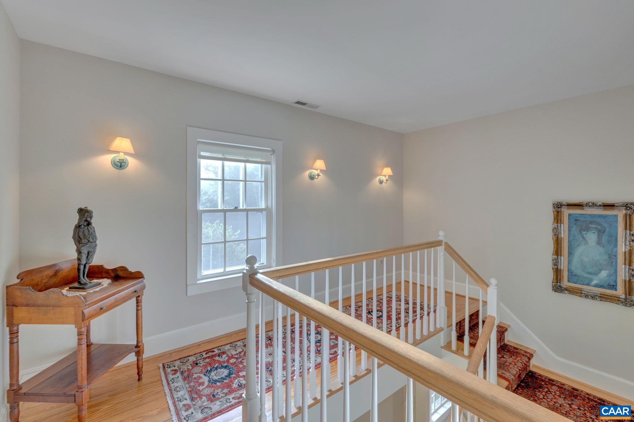 1048 TILMAN RD