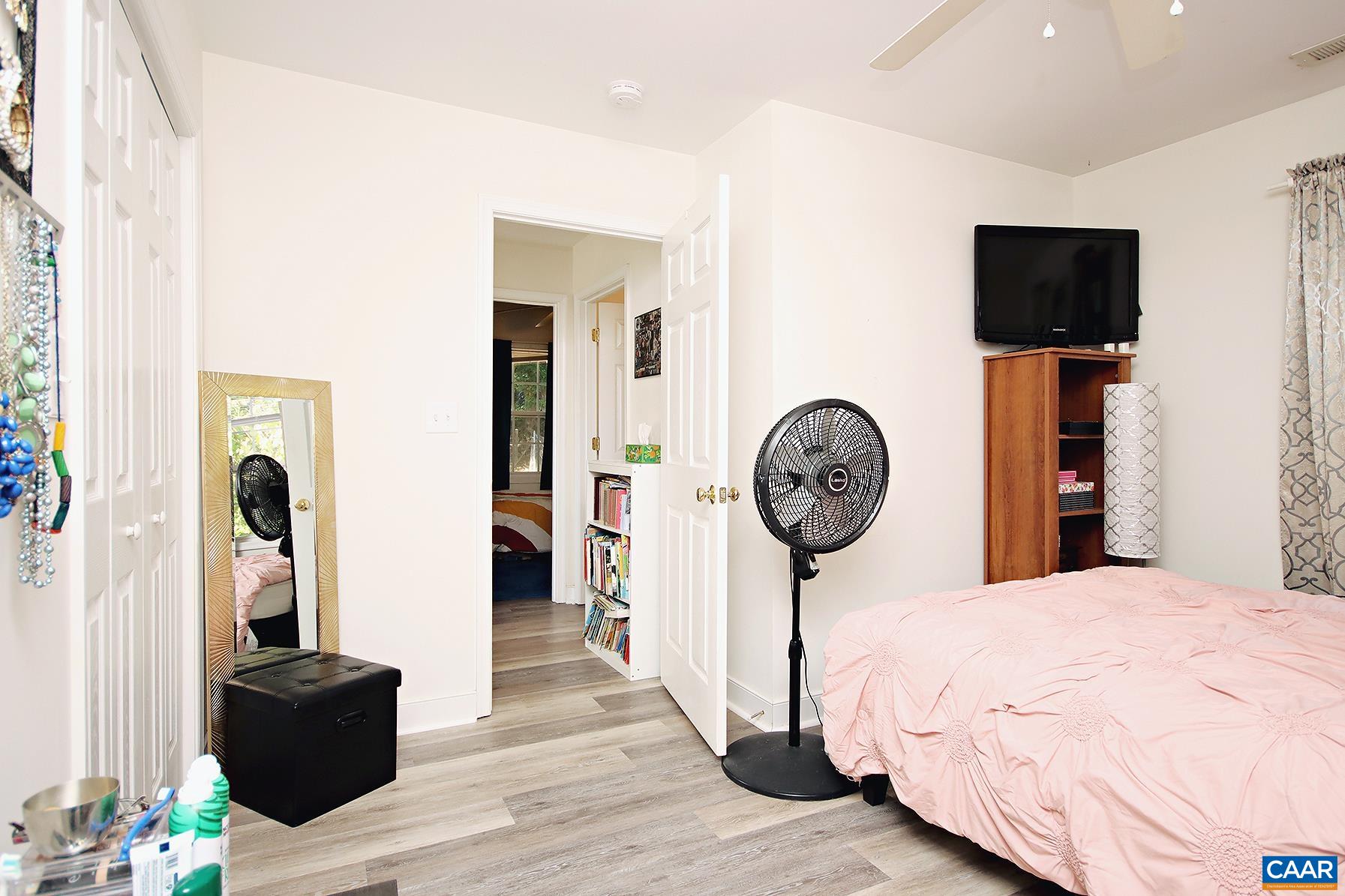 413 VALLEY ROAD EXT Unit: A & B