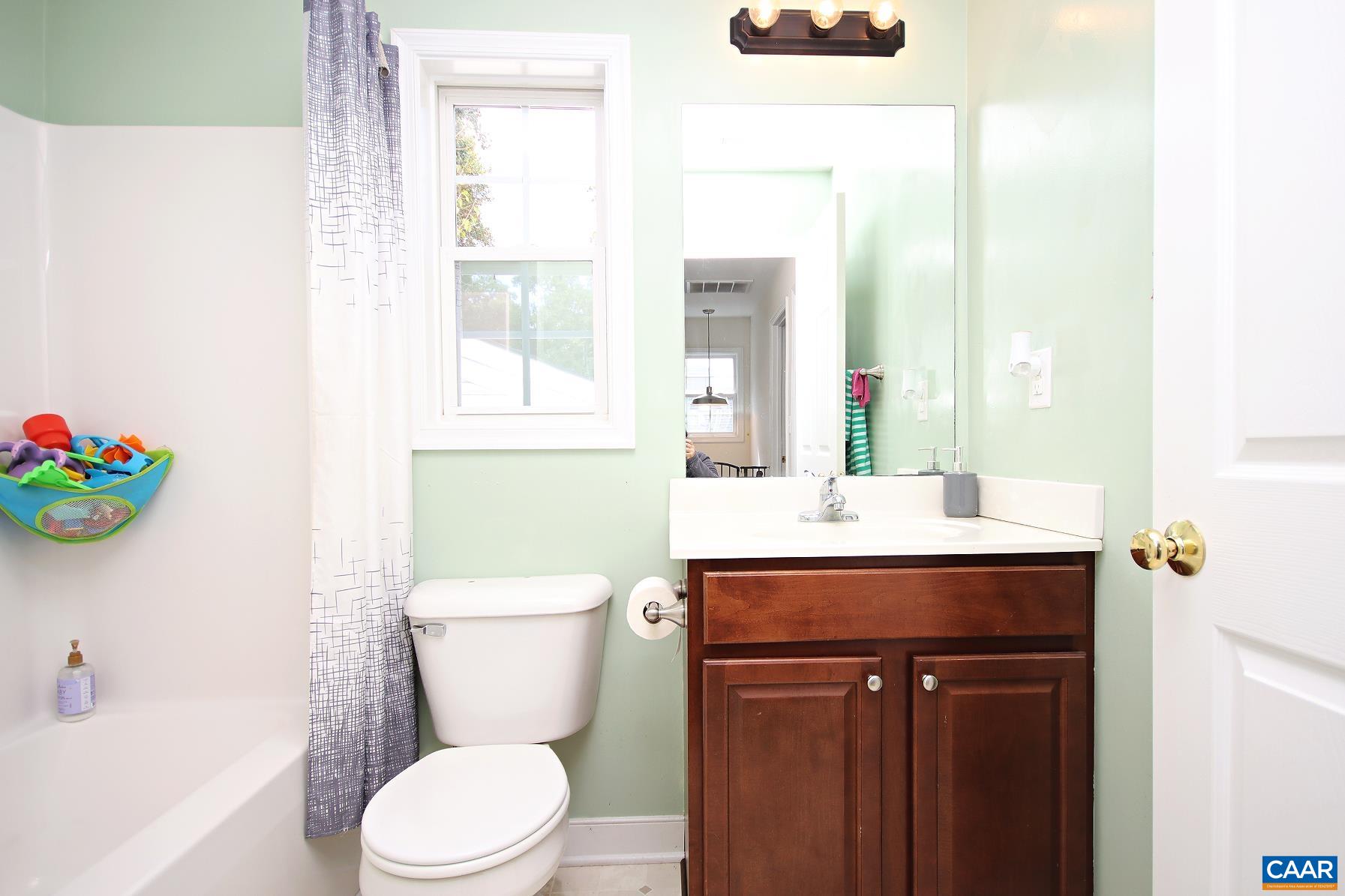 413 VALLEY ROAD EXT Unit: A & B