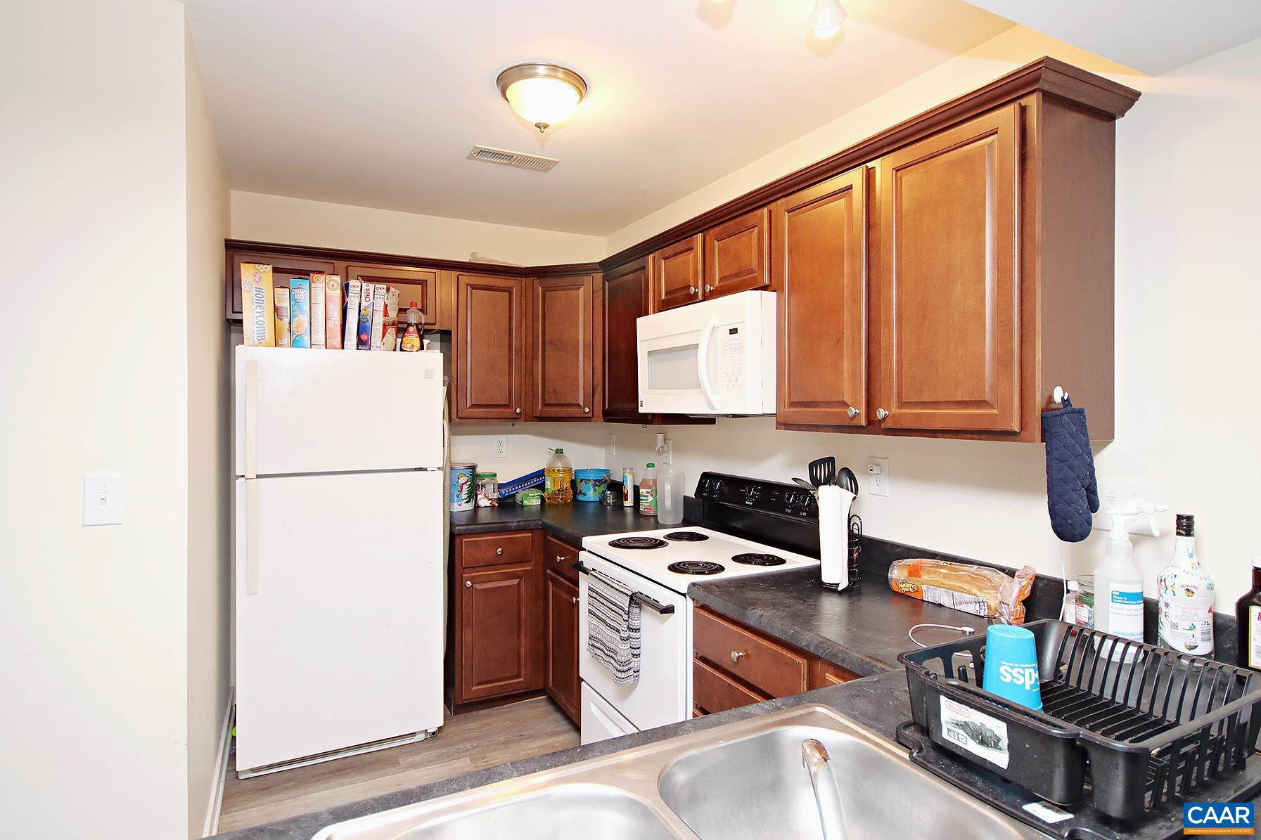 413 VALLEY ROAD EXT Unit: A & B