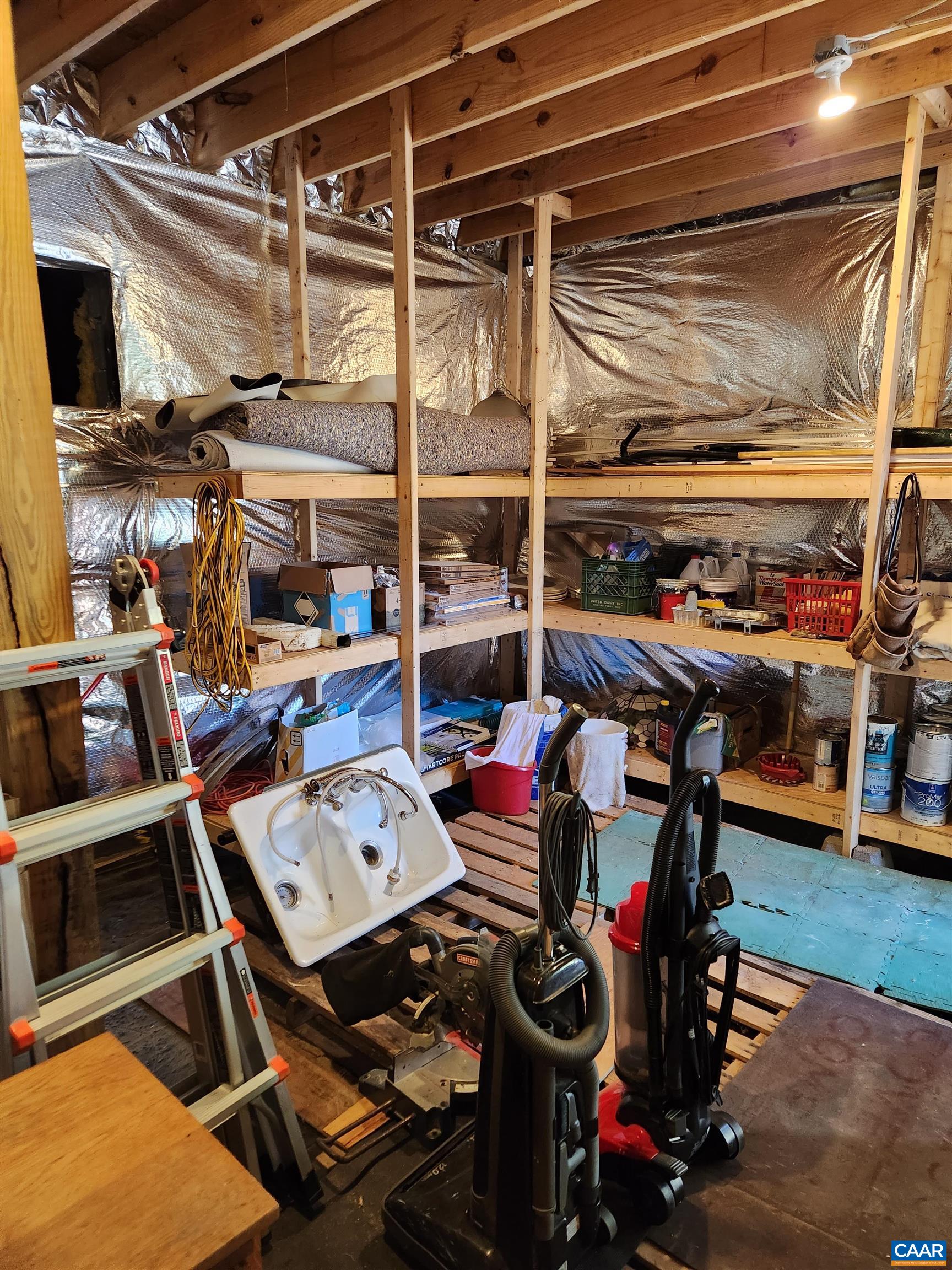413 VALLEY ROAD EXT Unit: A & B