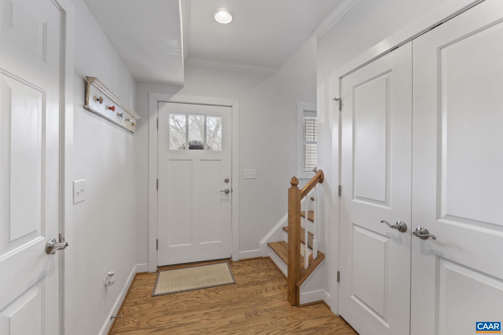 187 BROOKWOOD DR