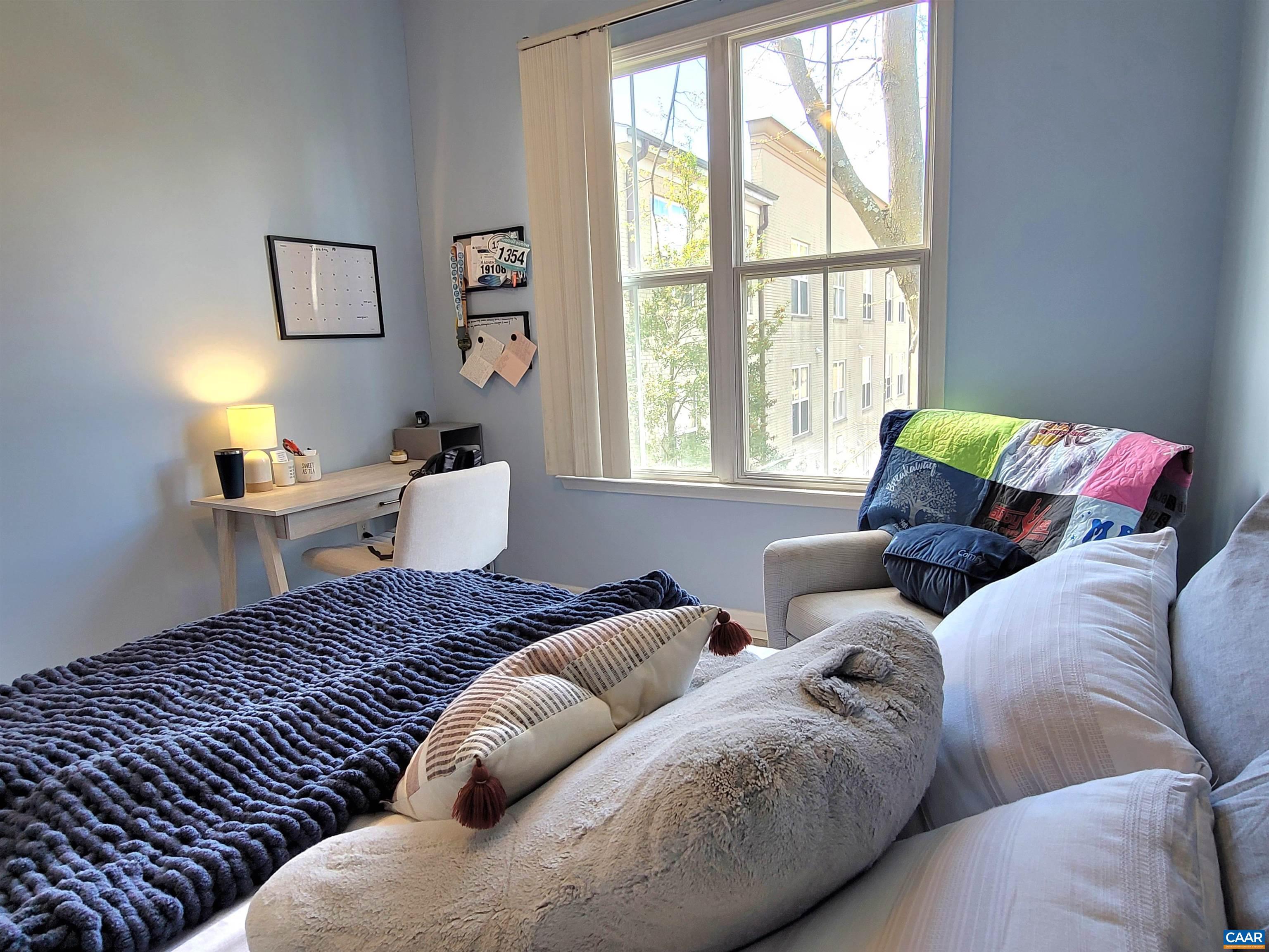 775 WALKER SQ Unit: 4D