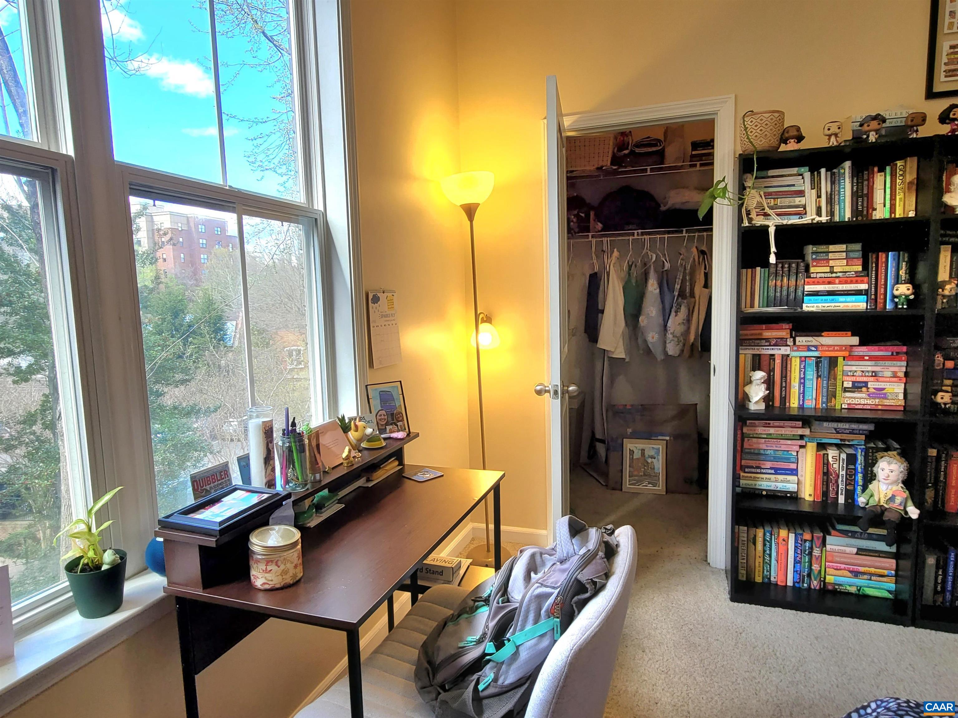 775 WALKER SQ Unit: 4D