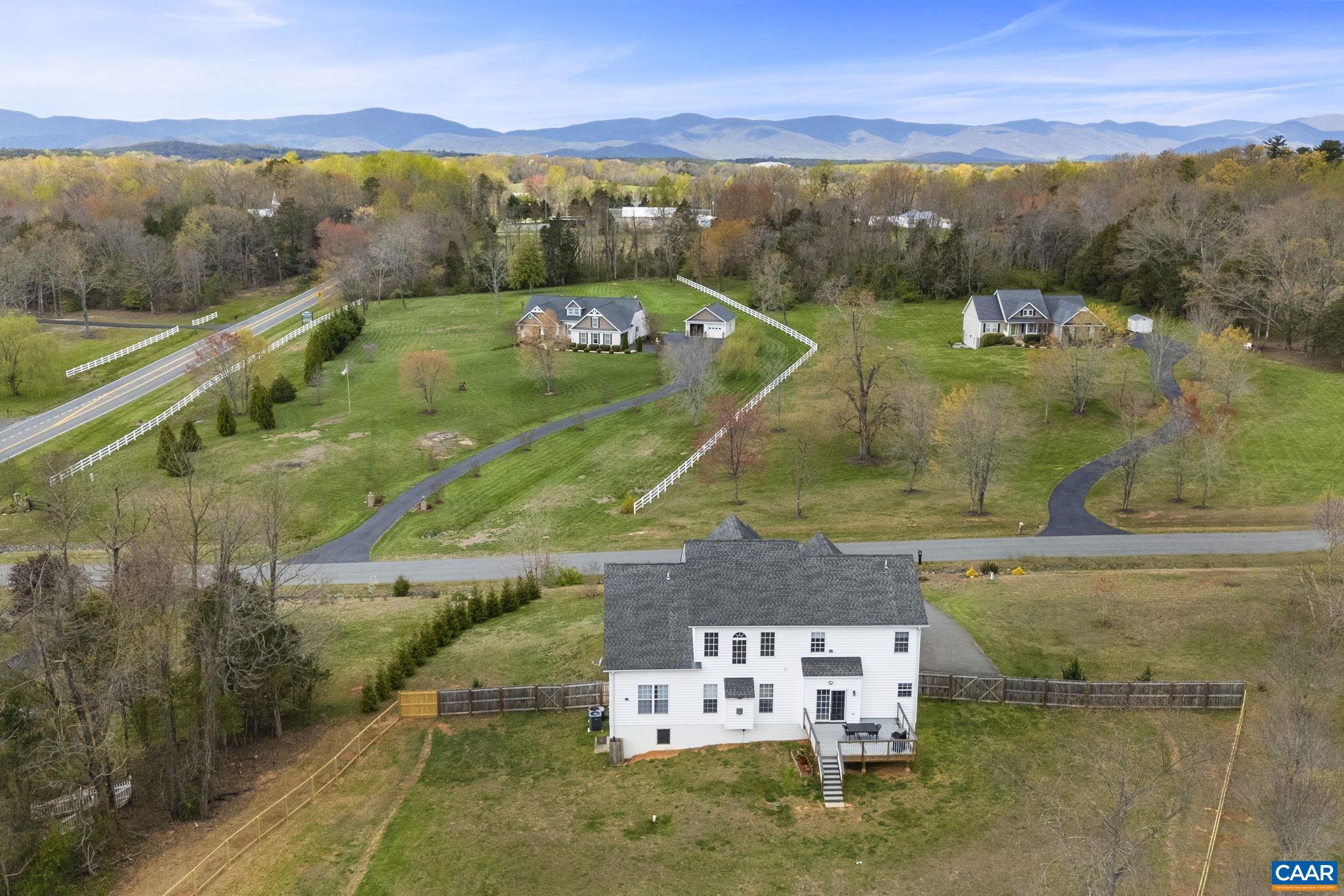 94 HANCOCK DR