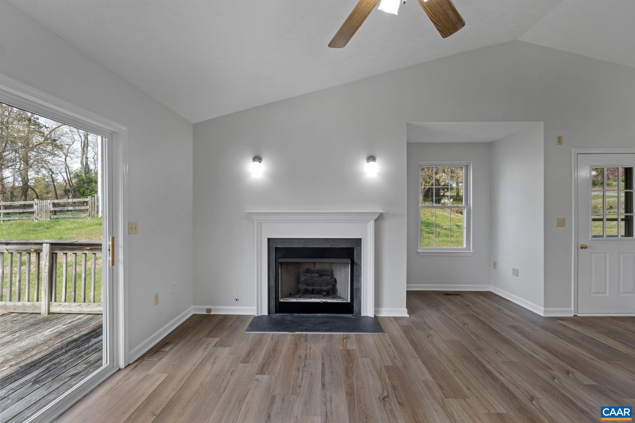 255 RUSTLING OAKS WAY