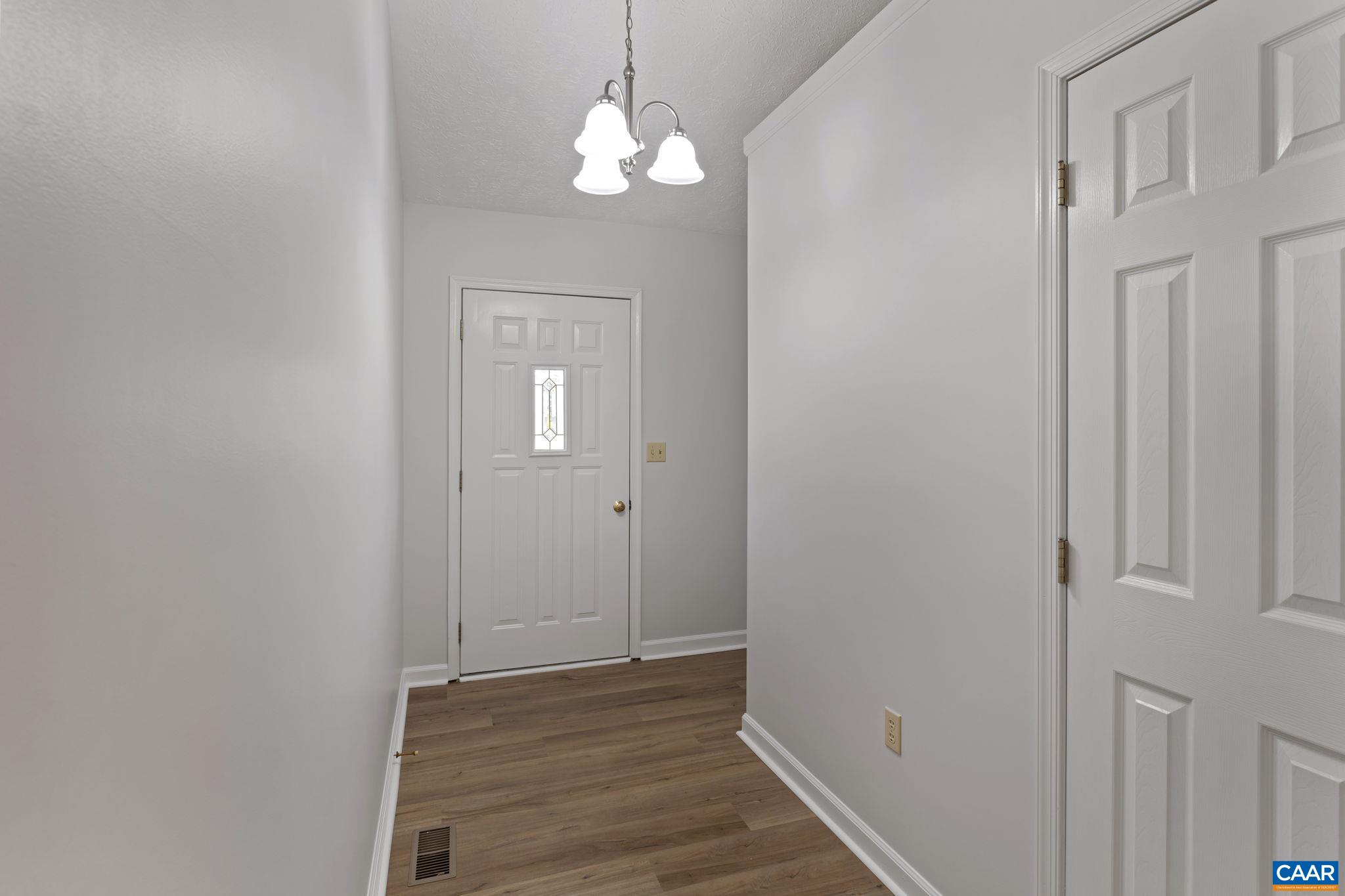 255 RUSTLING OAKS WAY