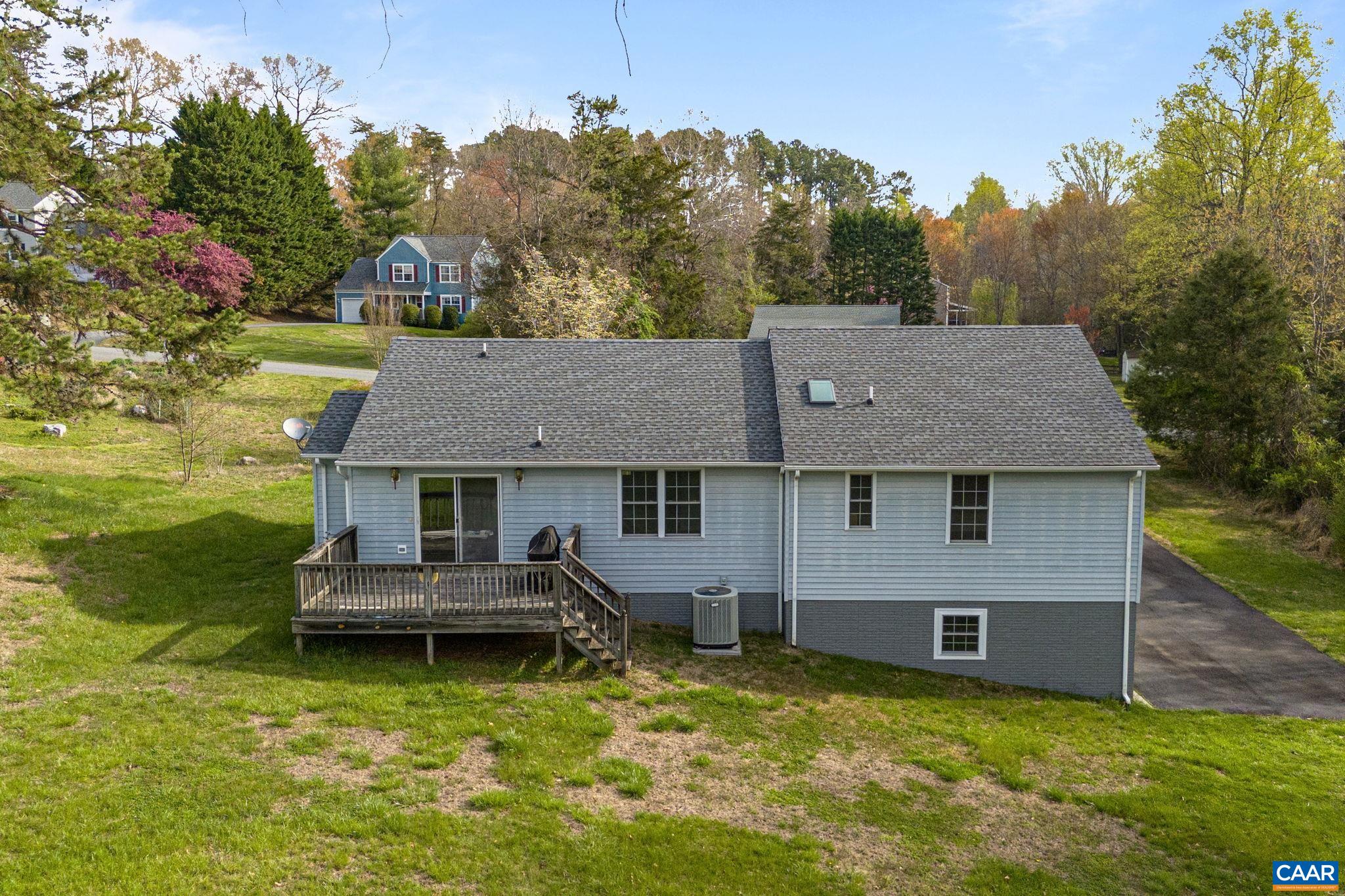 255 RUSTLING OAKS WAY