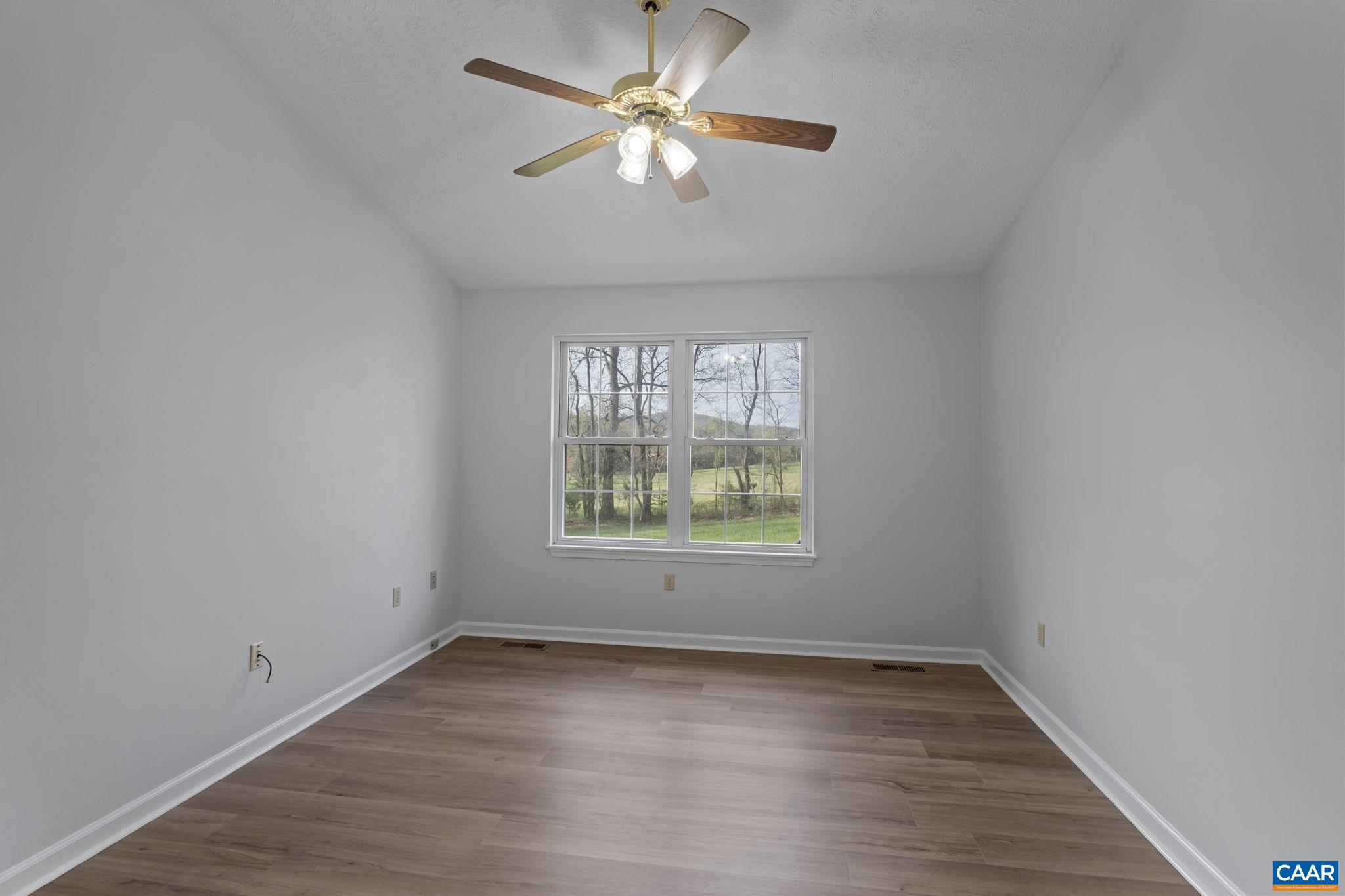 255 RUSTLING OAKS WAY