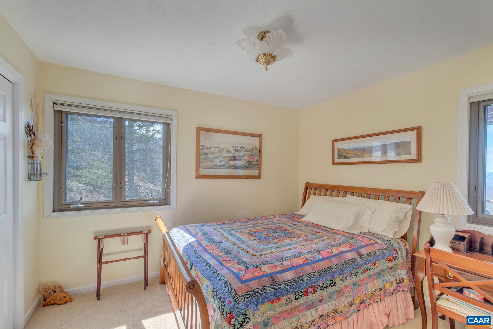 73 ROCKLEDGE RD