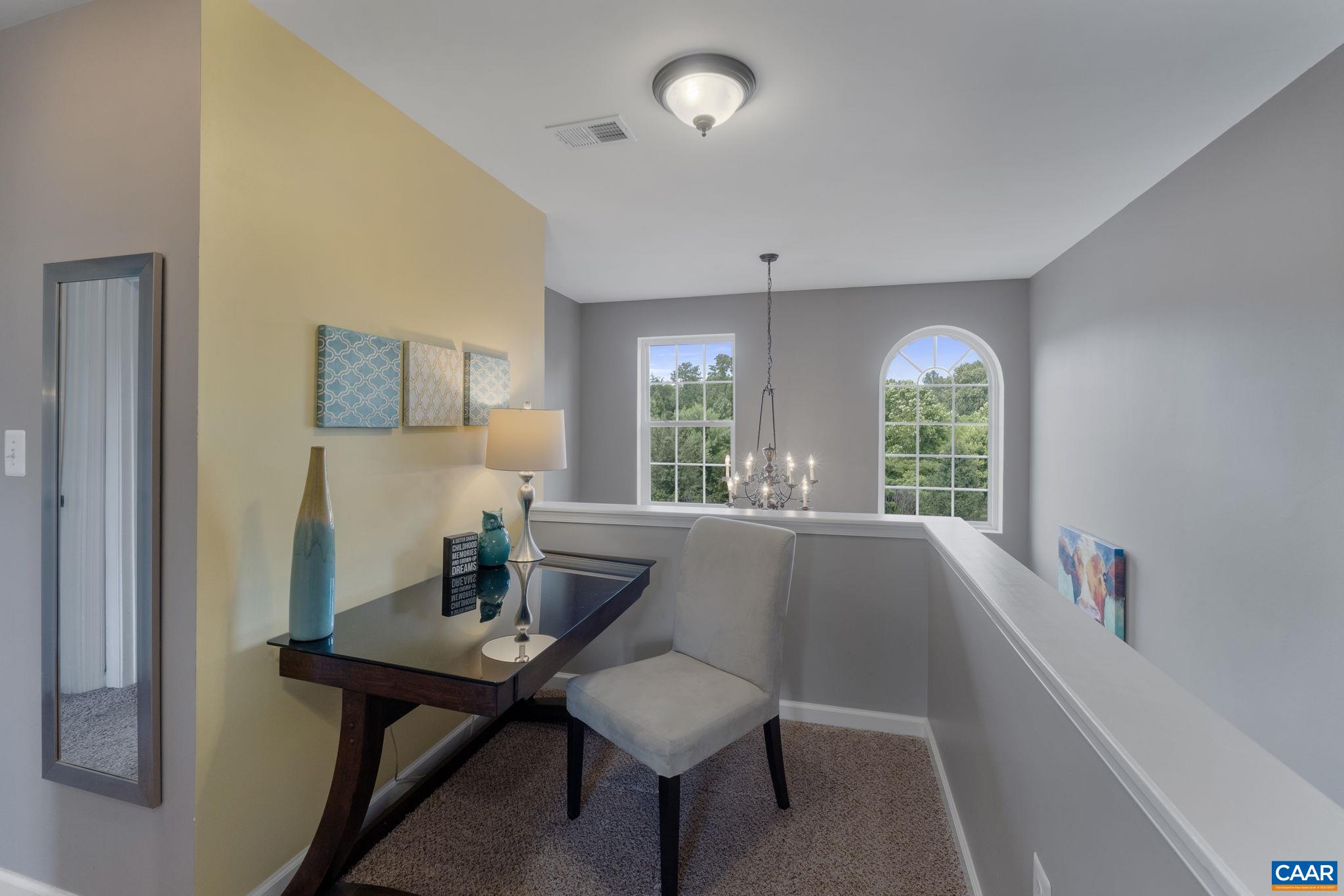 263 HOLLY HILL DR
