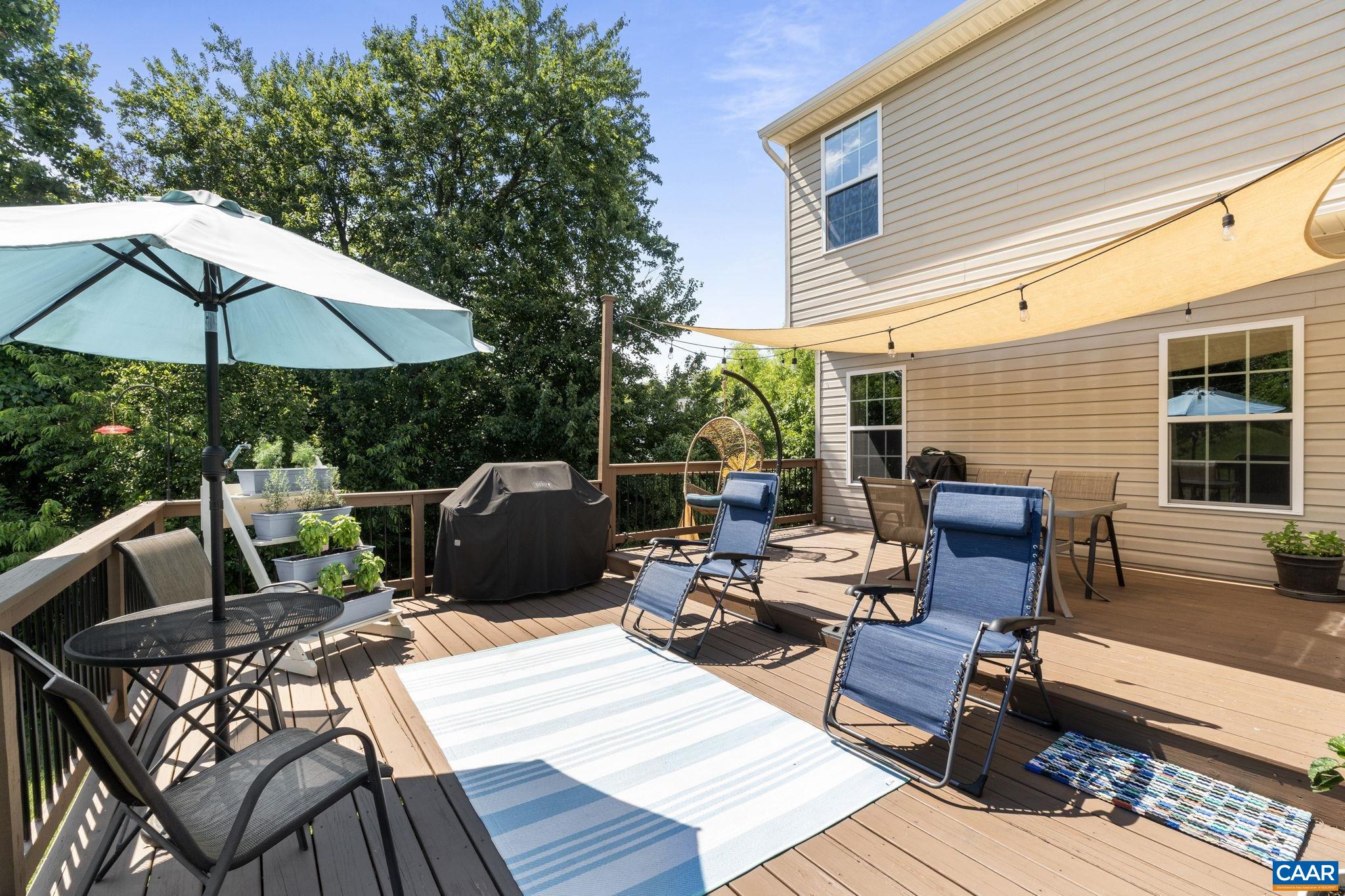 263 HOLLY HILL DR