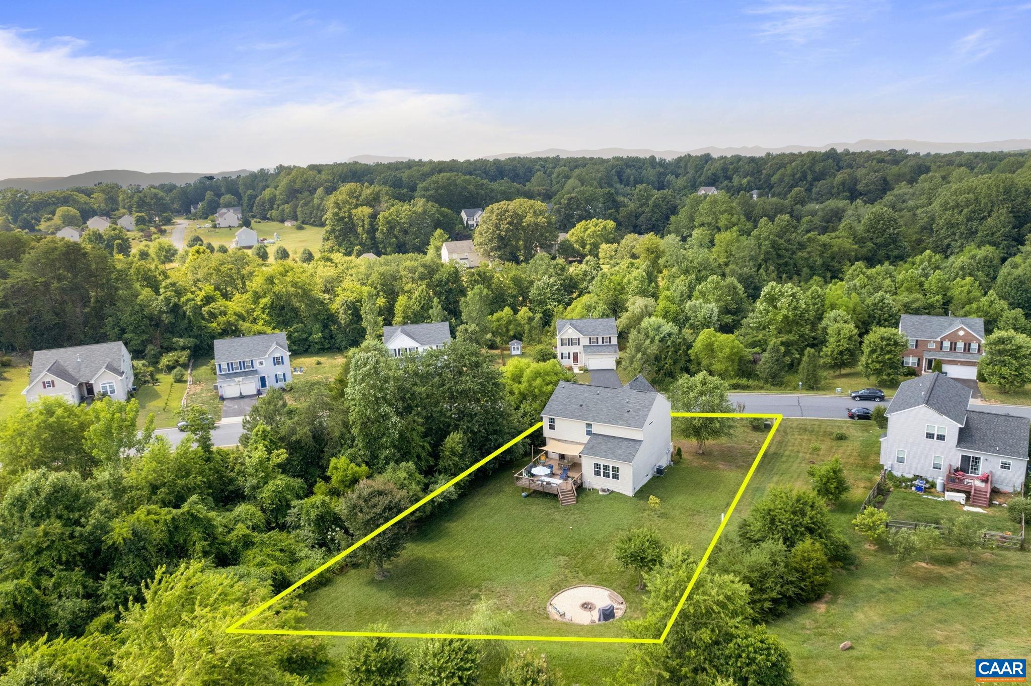 263 HOLLY HILL DR