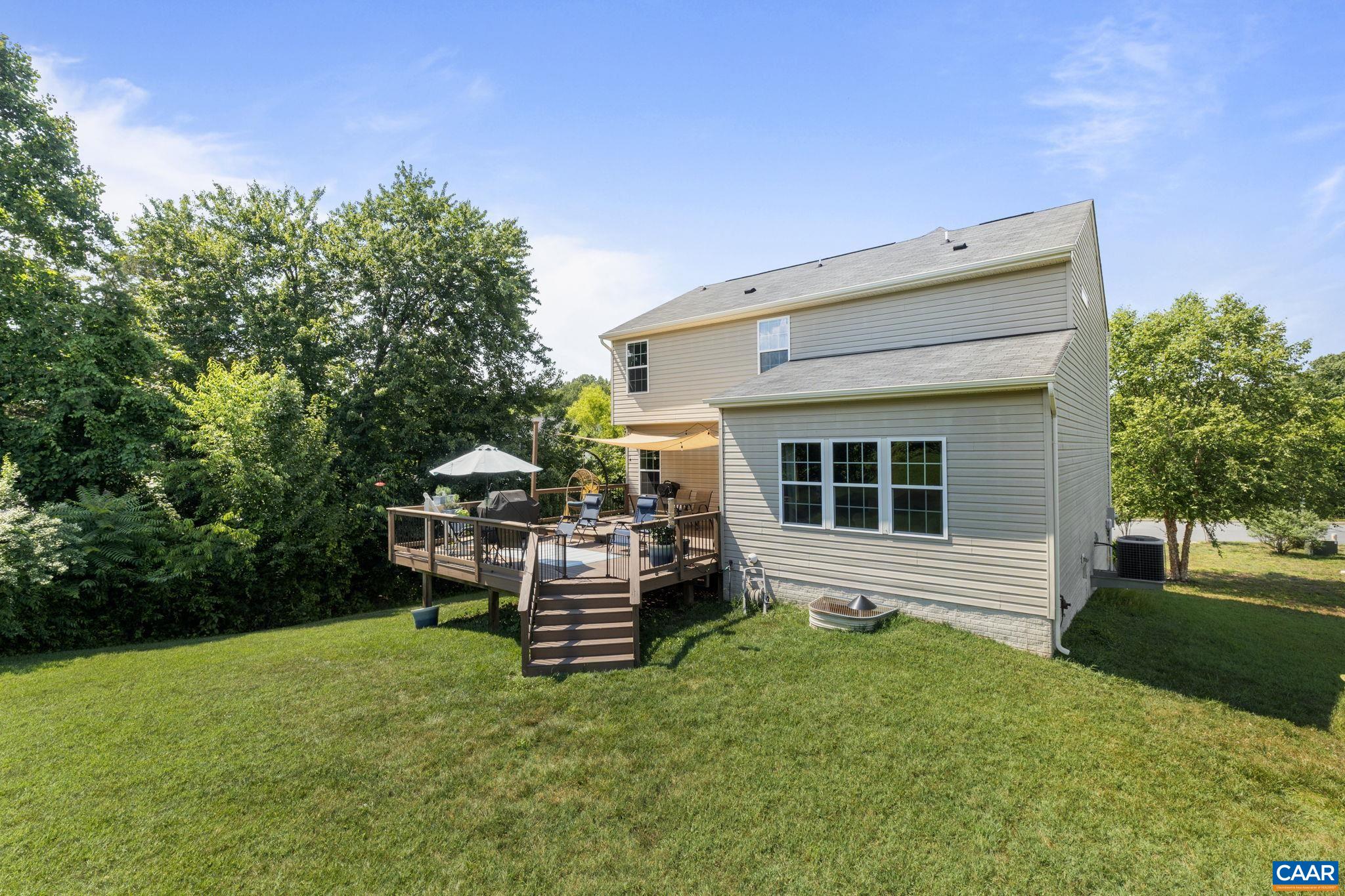 263 HOLLY HILL DR
