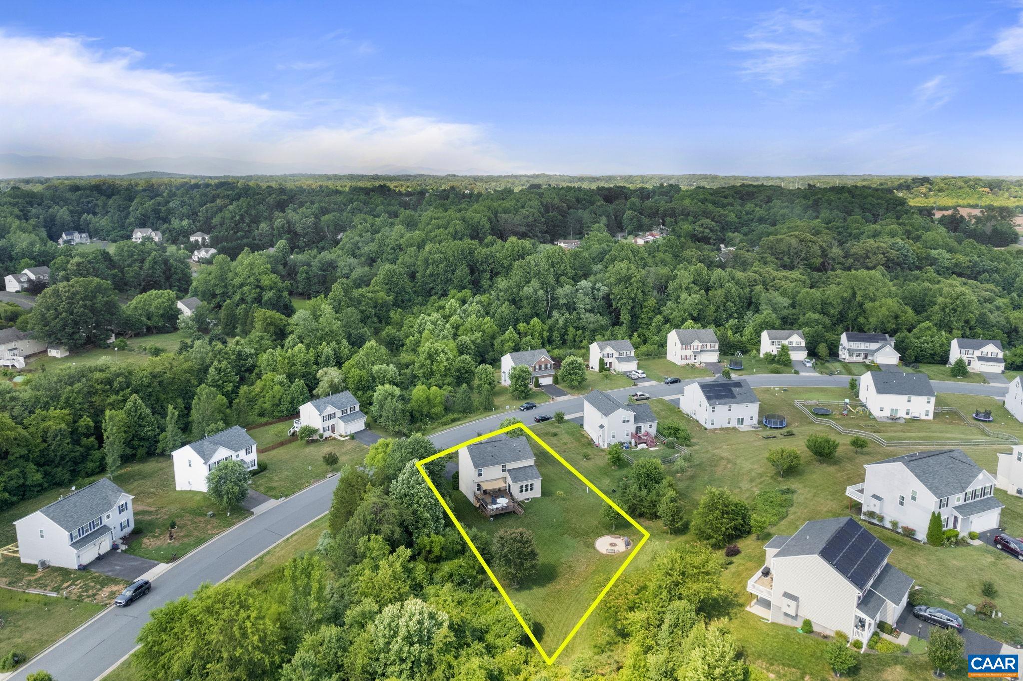 263 HOLLY HILL DR