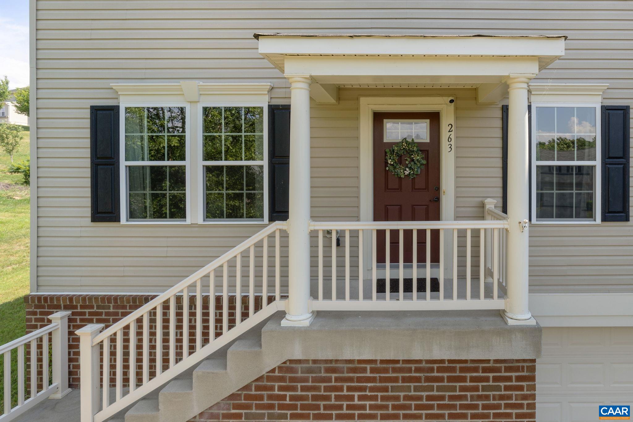 263 HOLLY HILL DR
