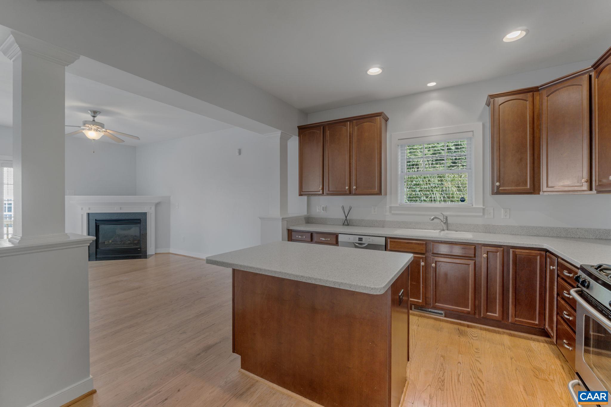 185 BROOKWOOD DR