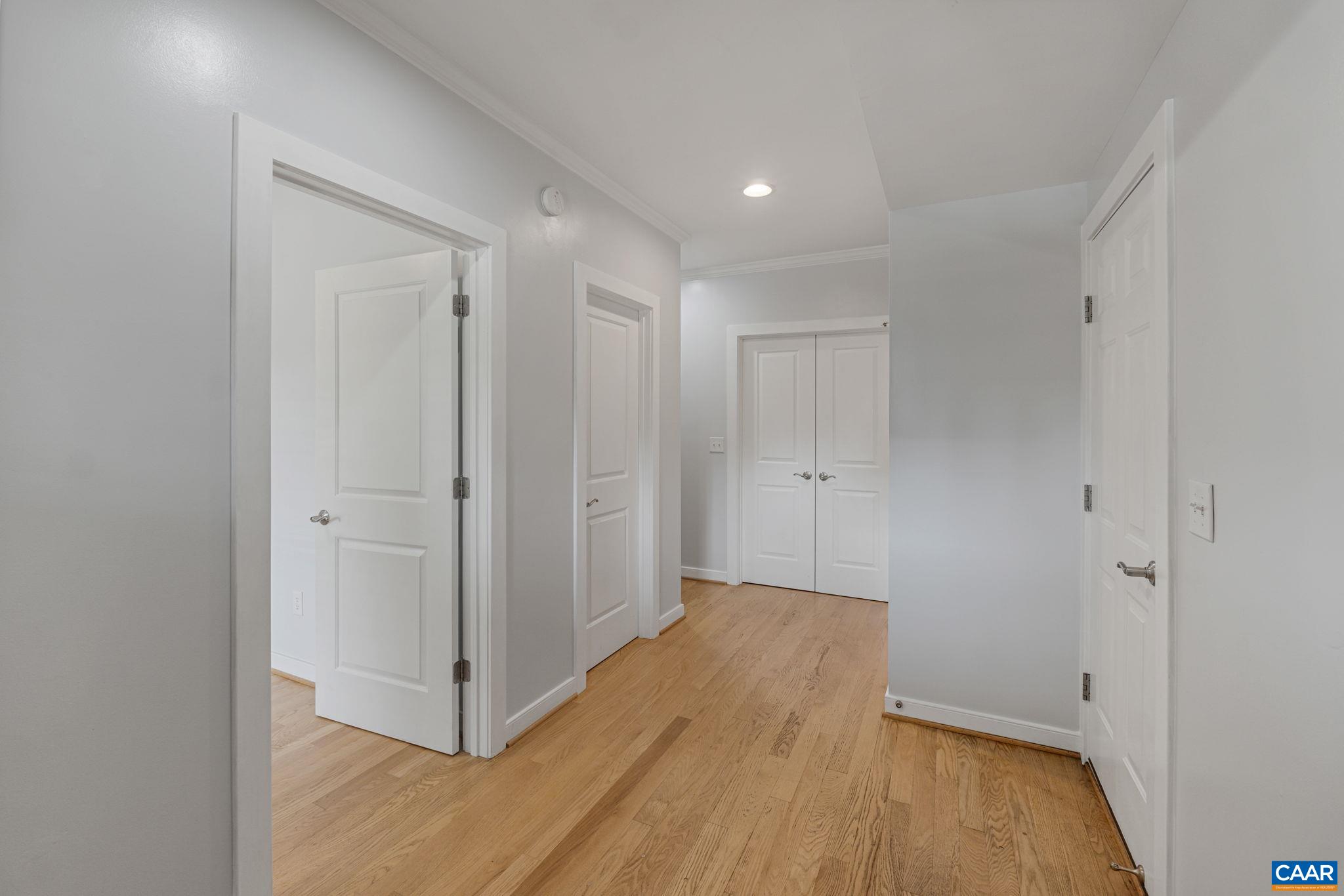 185 BROOKWOOD DR