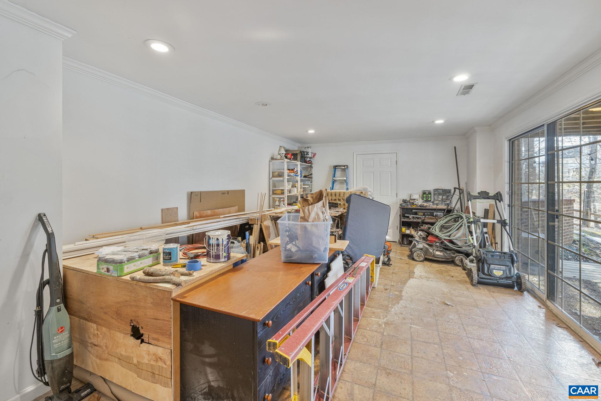1338 DUNLORA DR