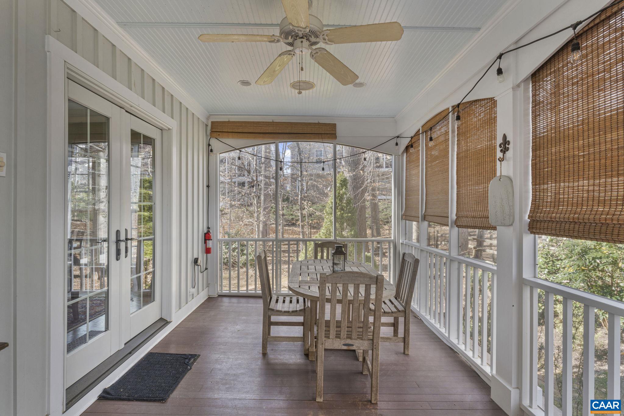 1338 DUNLORA DR