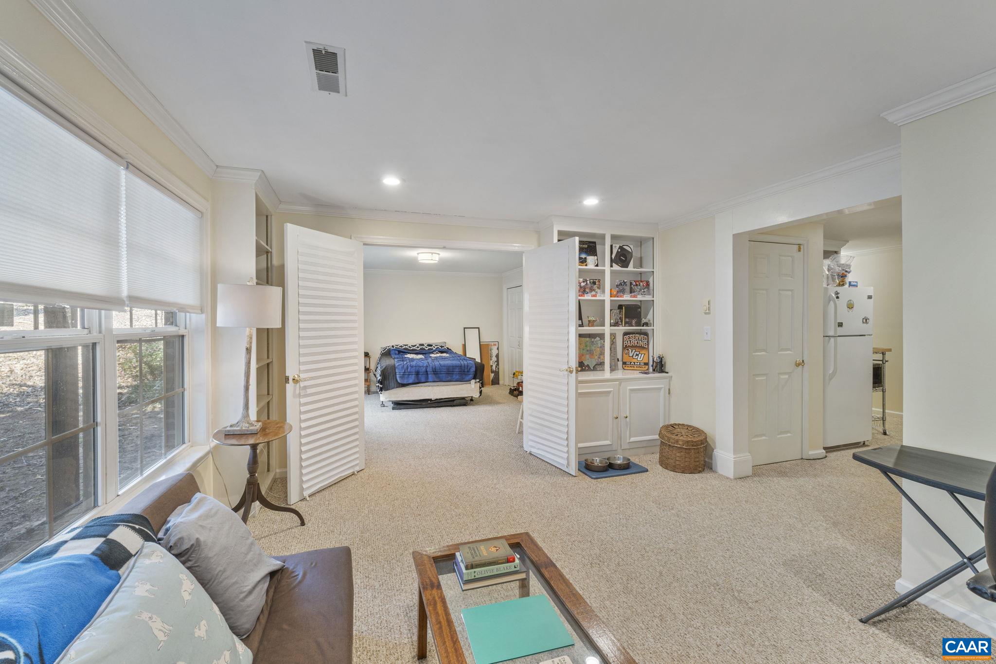 1338 DUNLORA DR