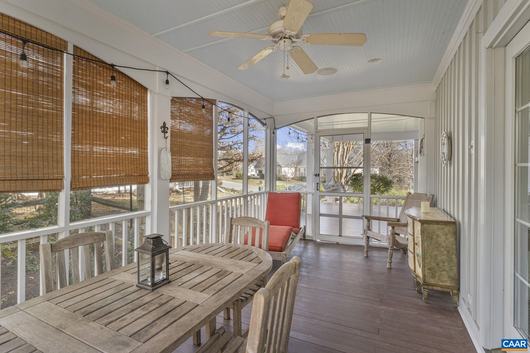 1338 DUNLORA DR