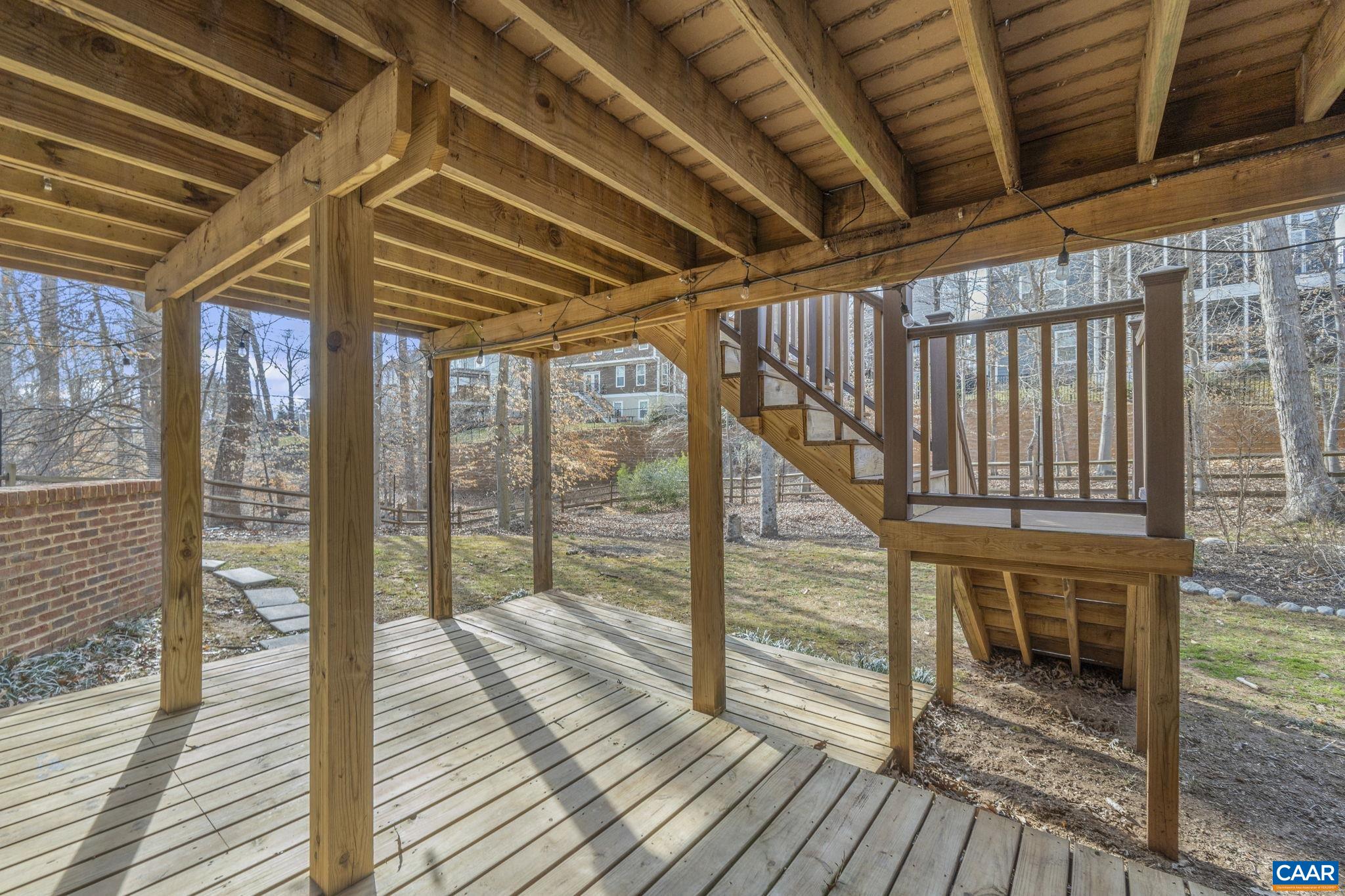 1338 DUNLORA DR