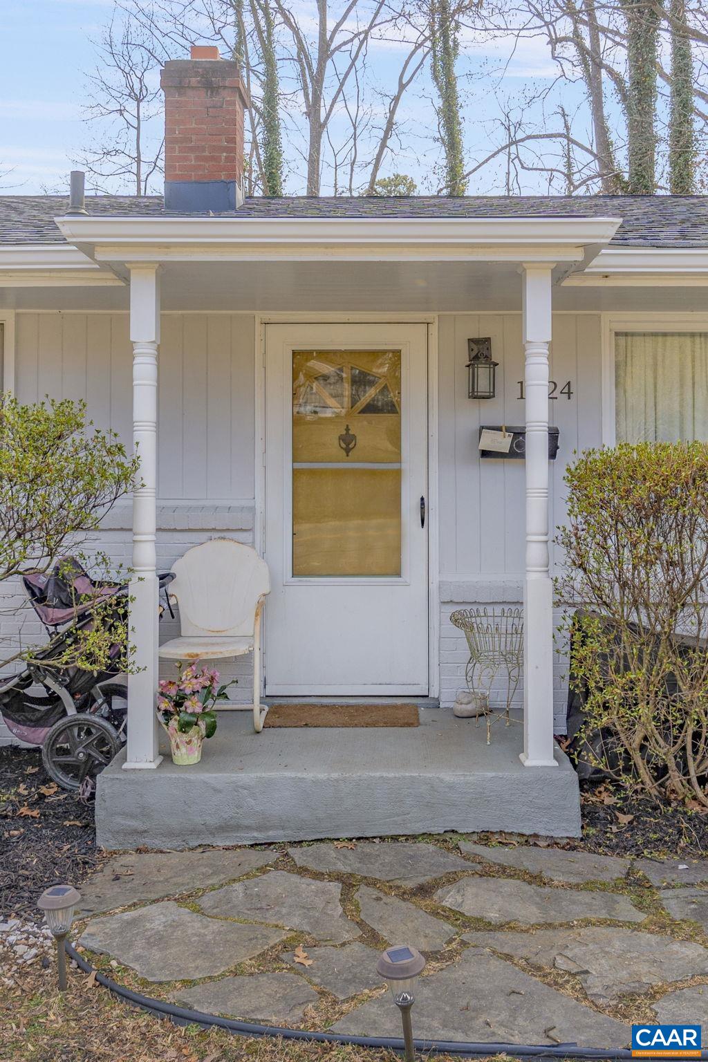 1524 CHERRY AVE