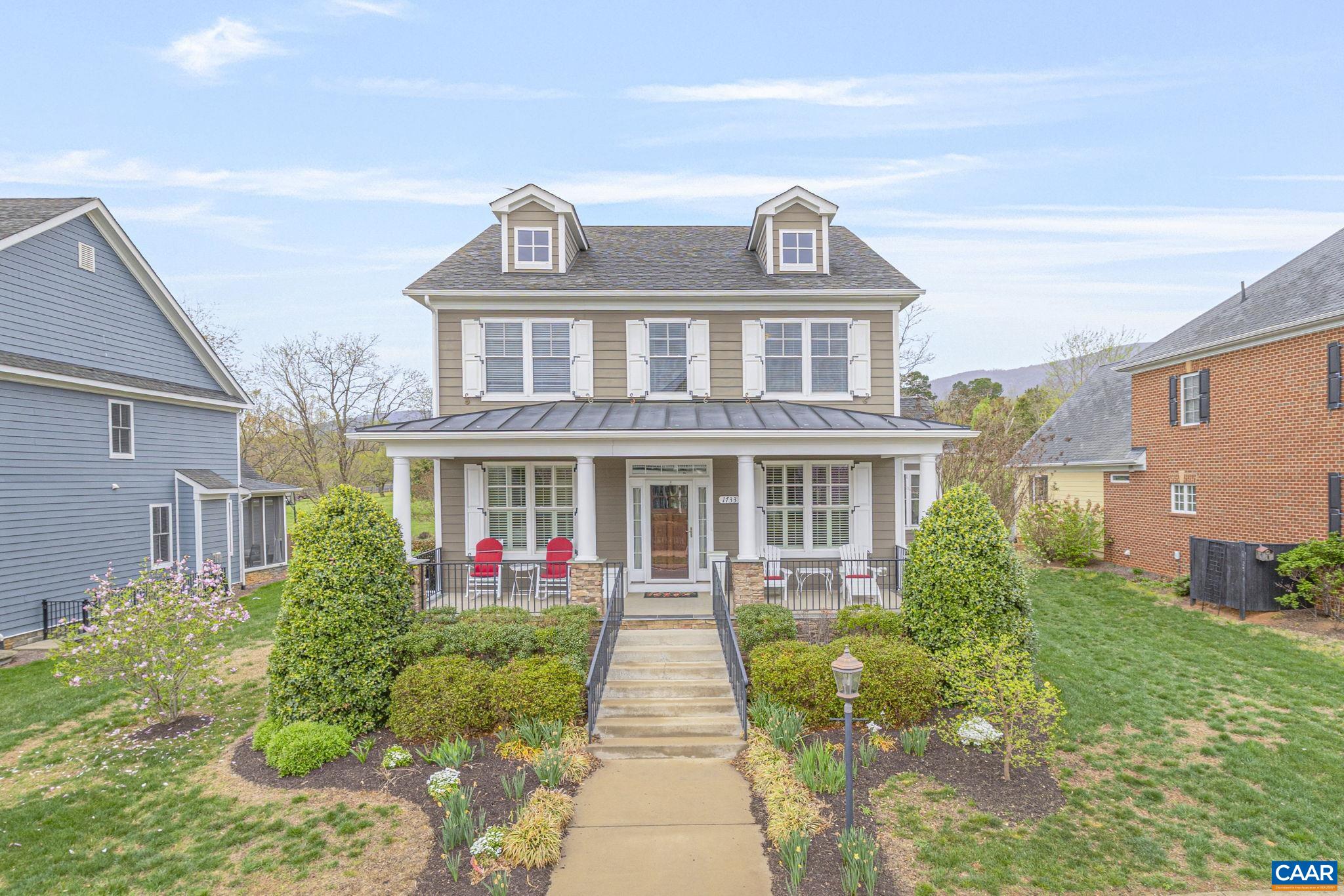 1733 OLD TRAIL DR