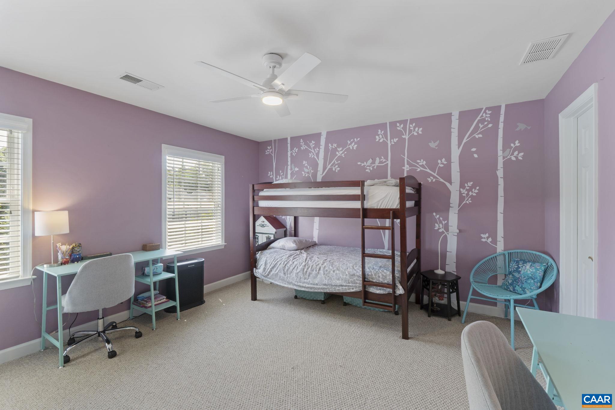1107 PIKE PL