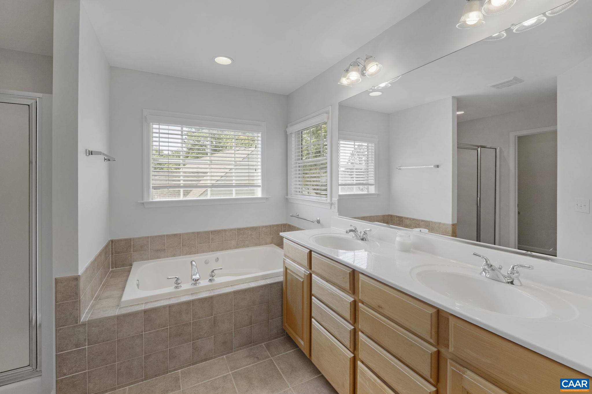 1107 PIKE PL