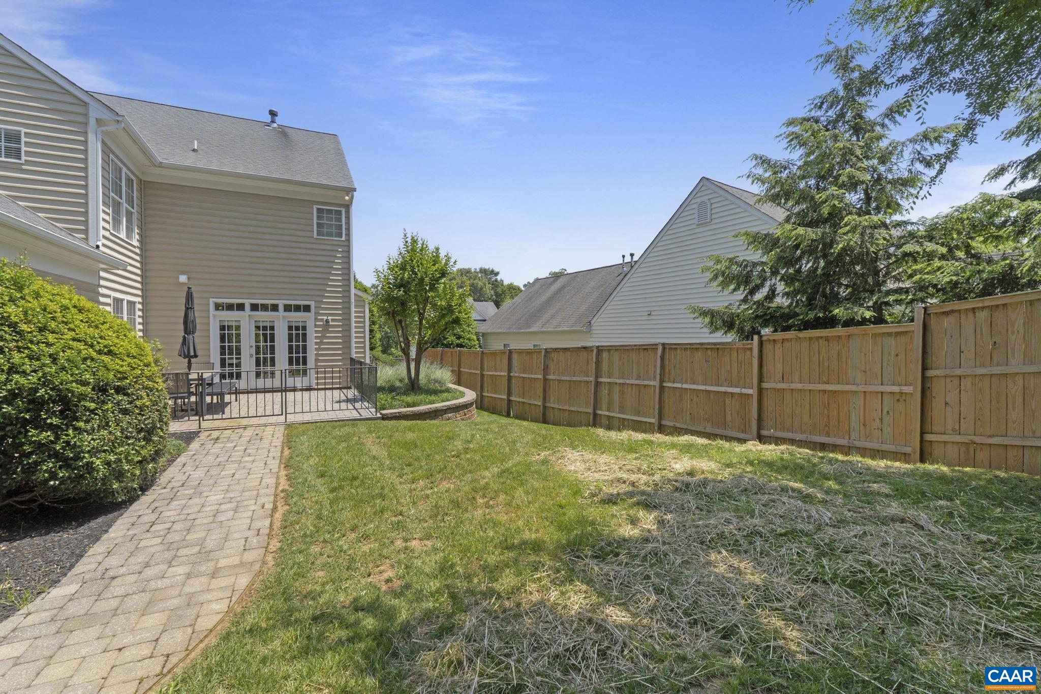 1107 PIKE PL