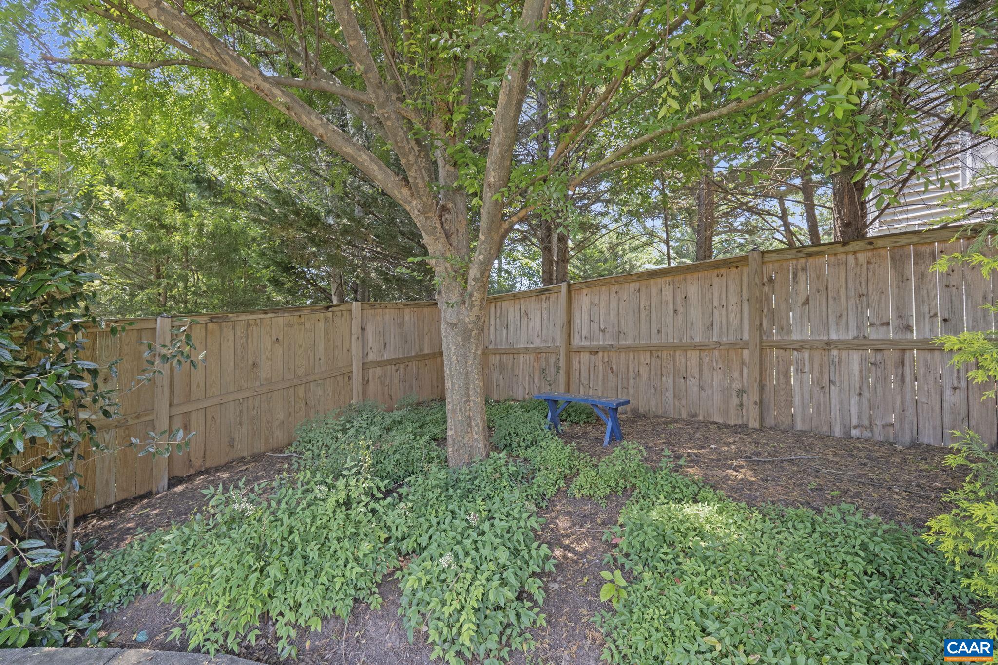 1107 PIKE PL