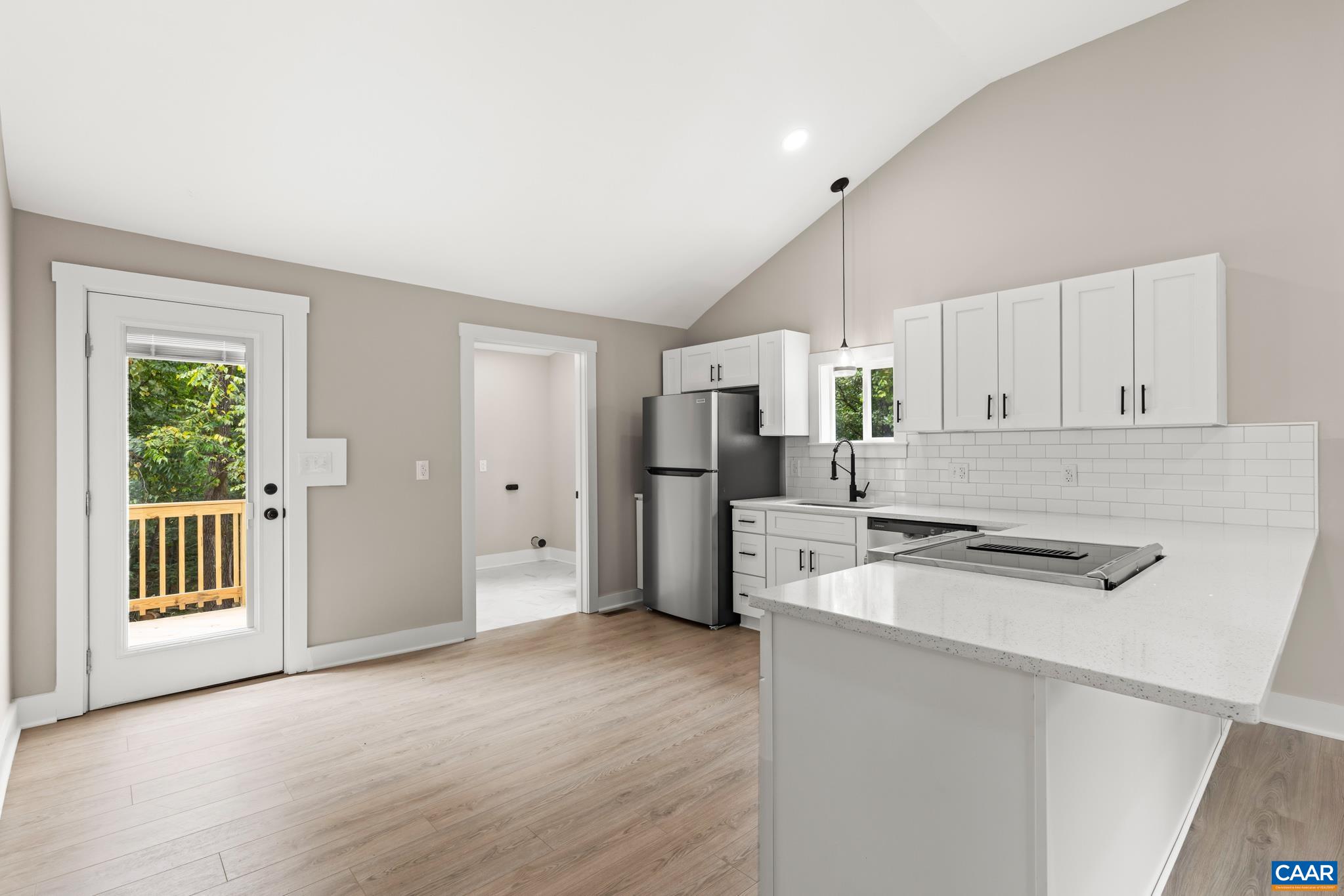 2157 THOMAS JEFFERSON PKWY